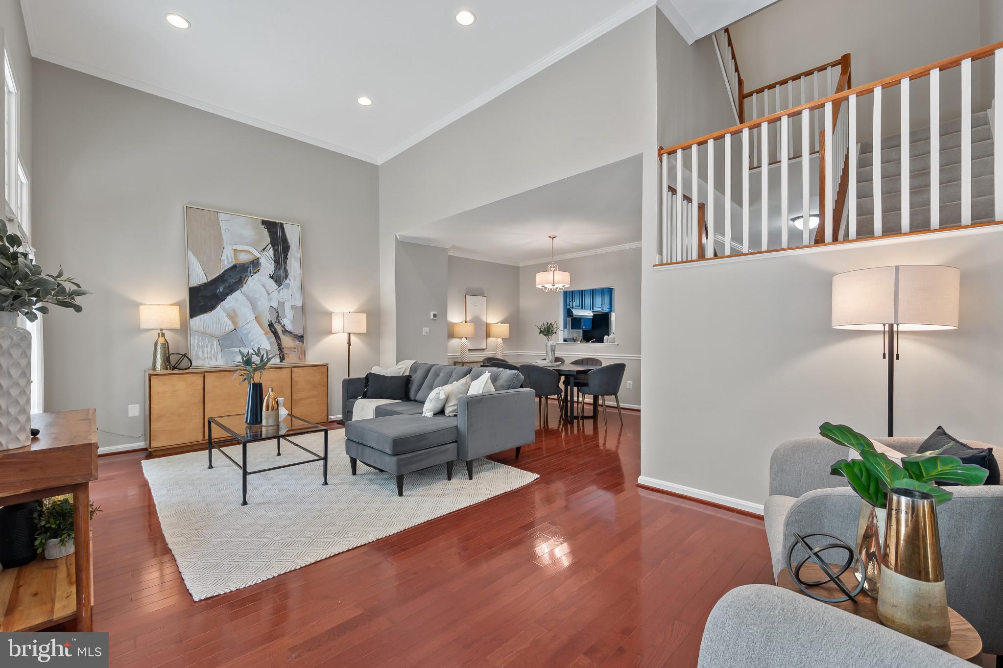 RESTON - Residential