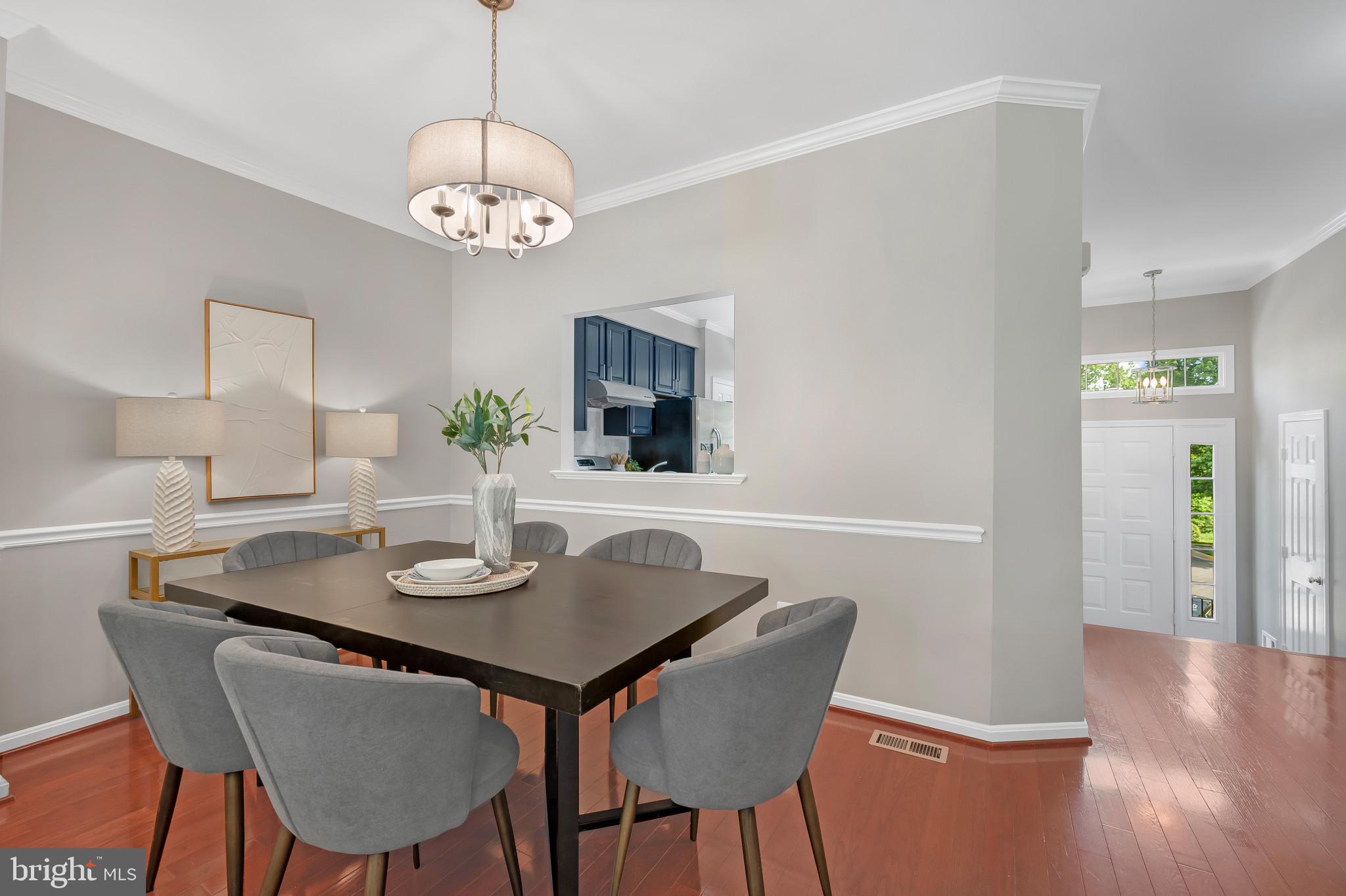 RESTON - Residential