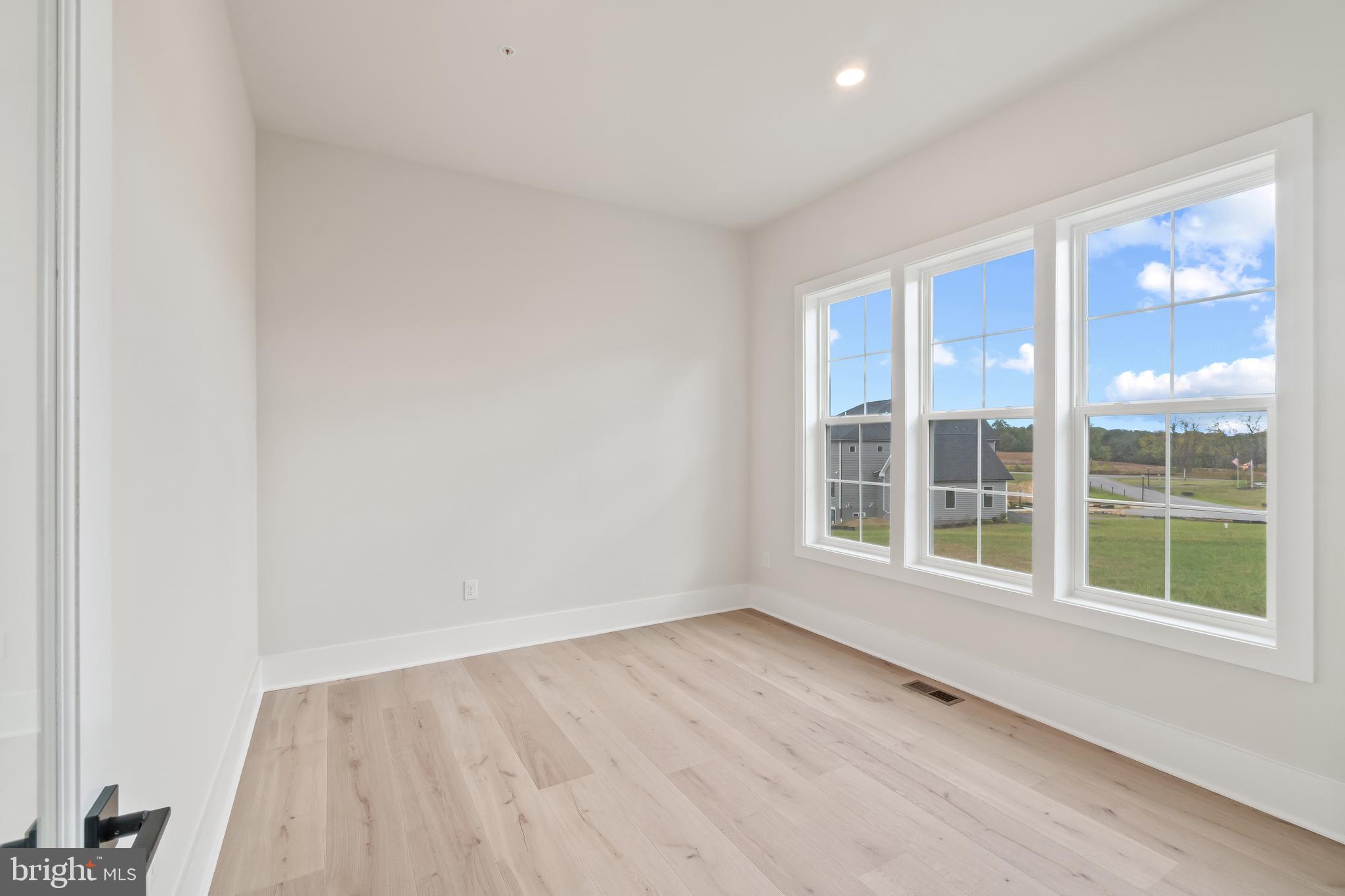 MARSHALL'S LANDING - Residential