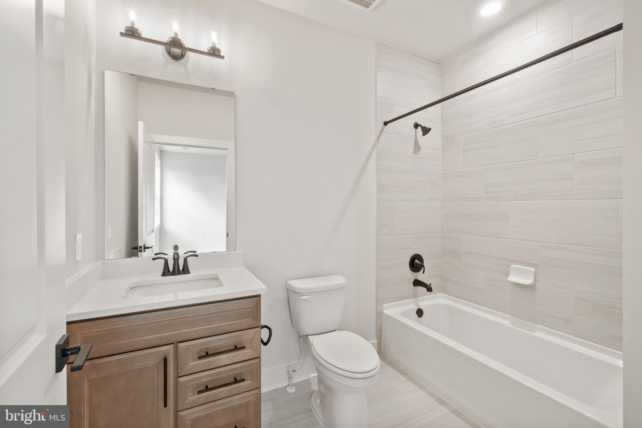 MARSHALL'S LANDING - Residential