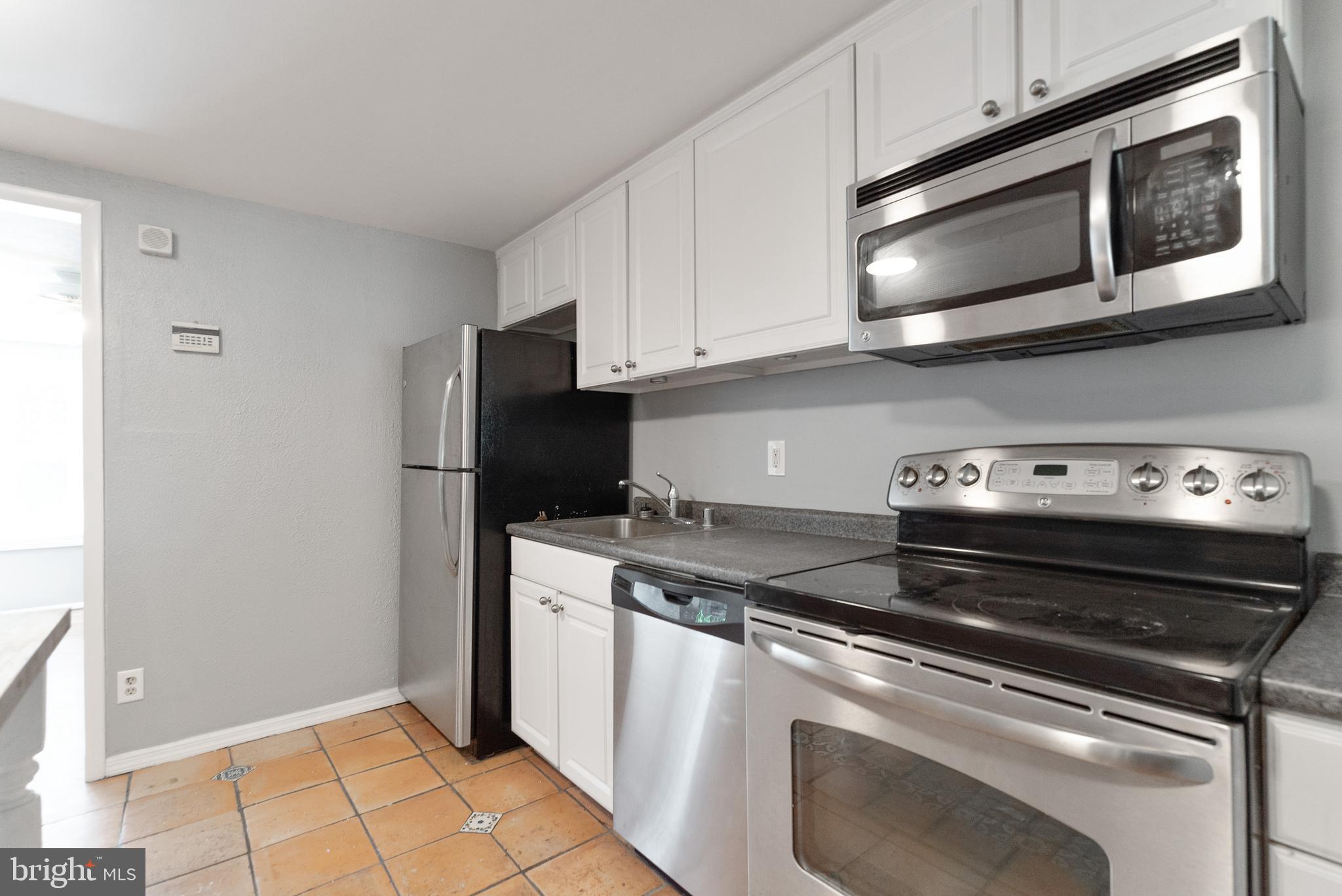 HUNTERS HARBOR - Residential