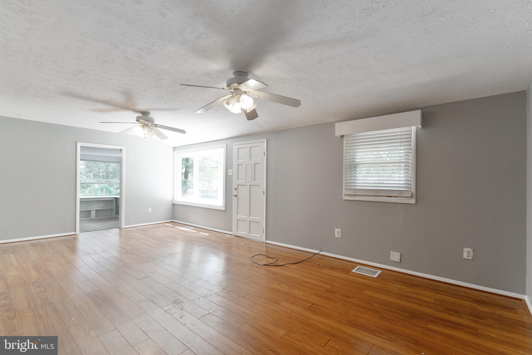 HUNTERS HARBOR - Residential