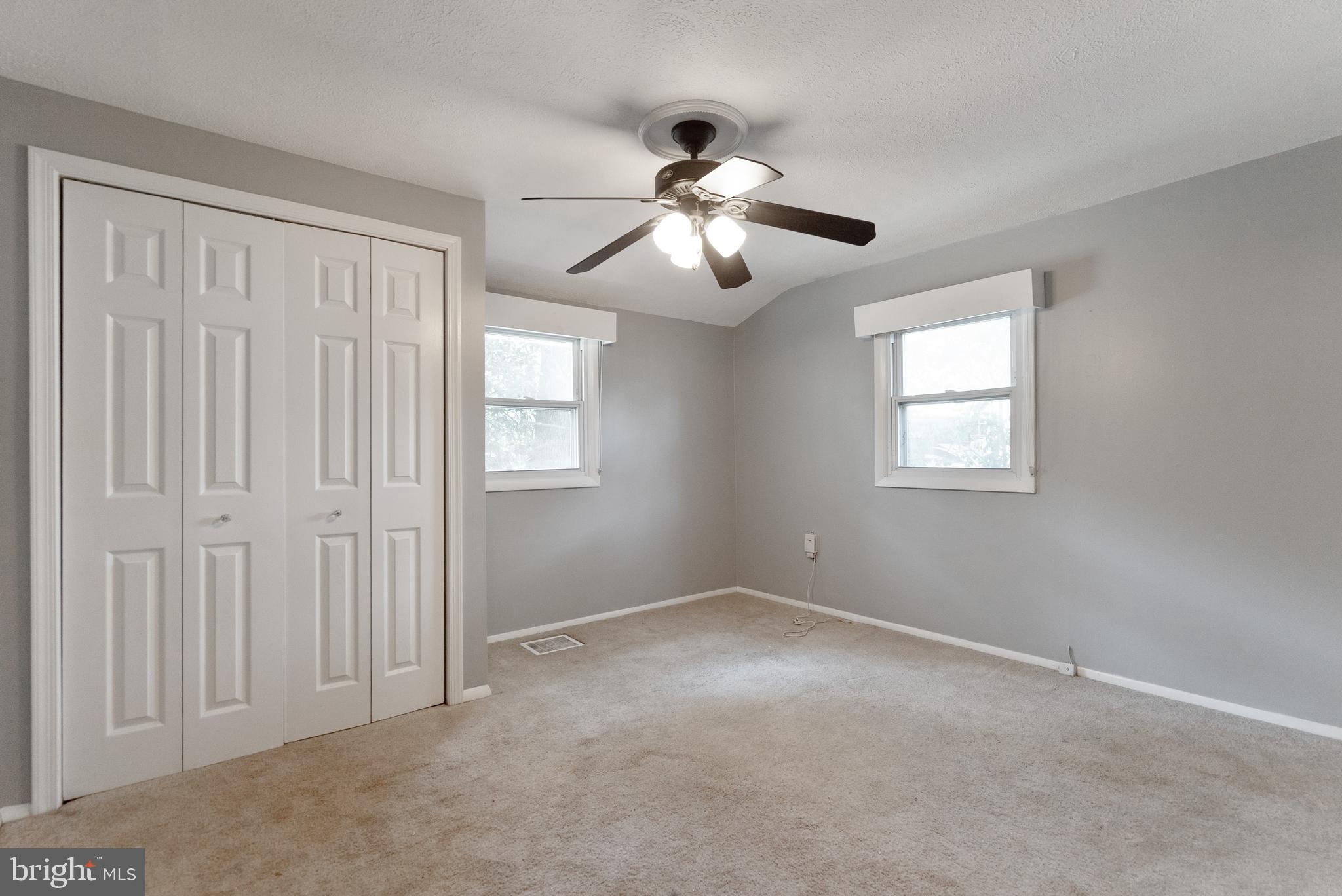 HUNTERS HARBOR - Residential