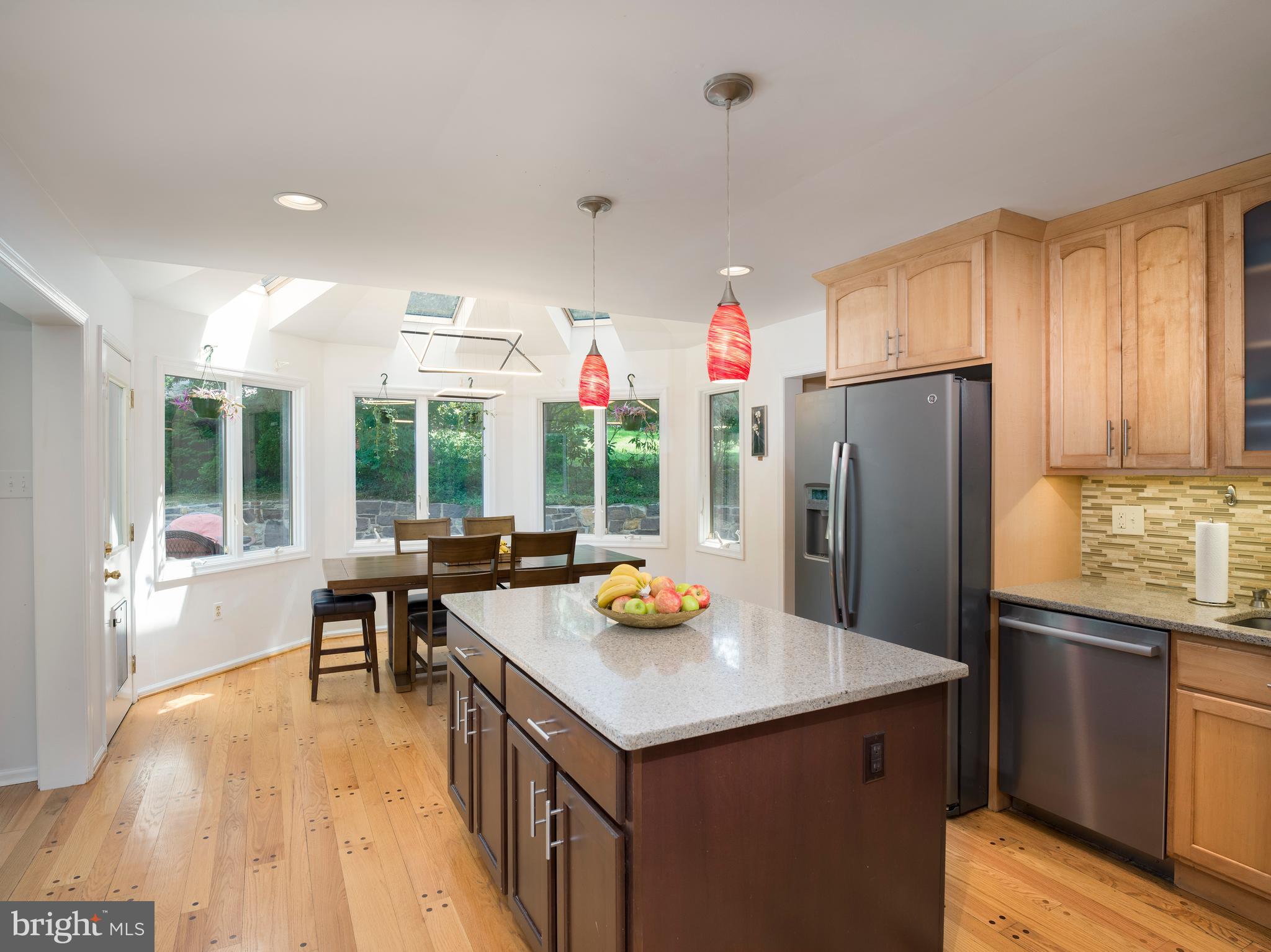 INDIAN CREEK - Residential