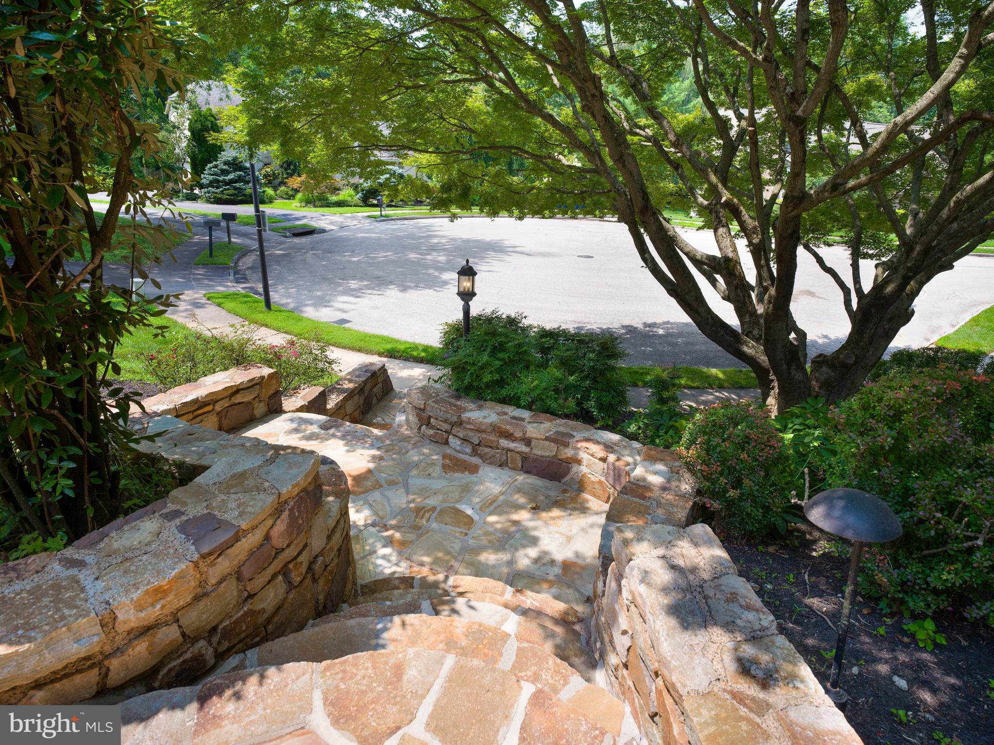 INDIAN CREEK - Residential