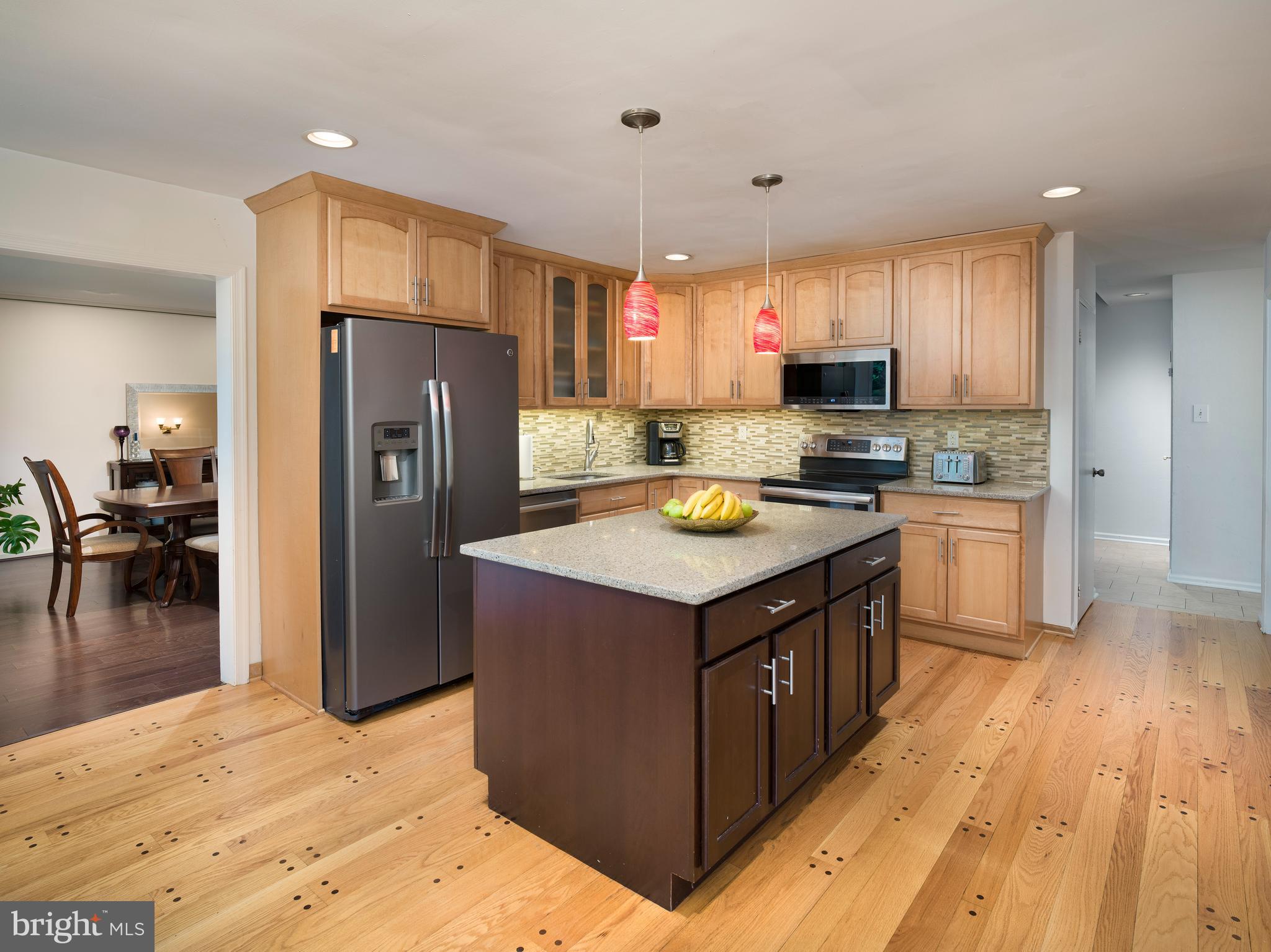 INDIAN CREEK - Residential