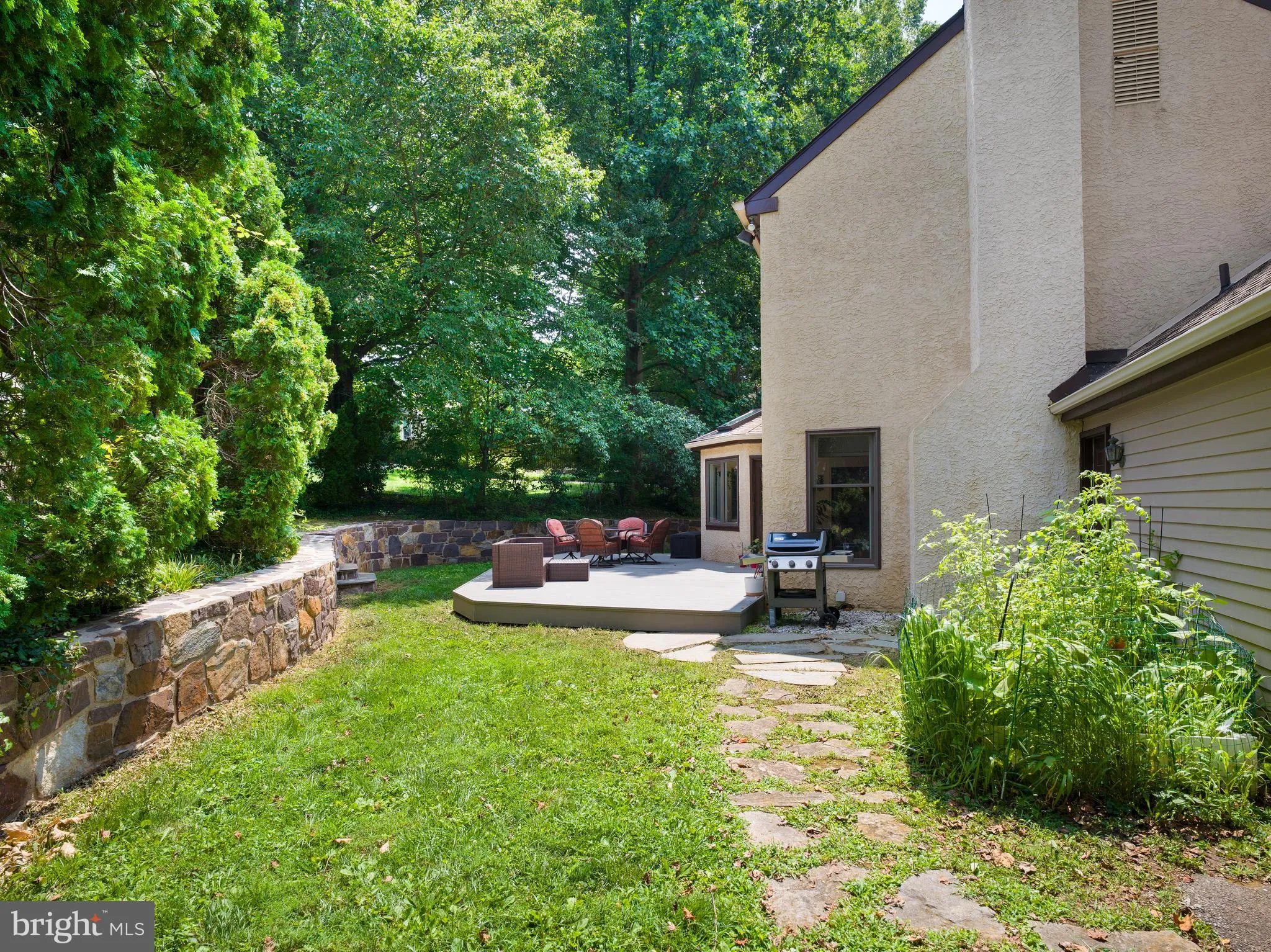 Wynnewood, Pennsylvania 19096, United States, 4 Bedrooms Bedrooms, ,4 BathroomsBathrooms,Residential,Contingent,182609