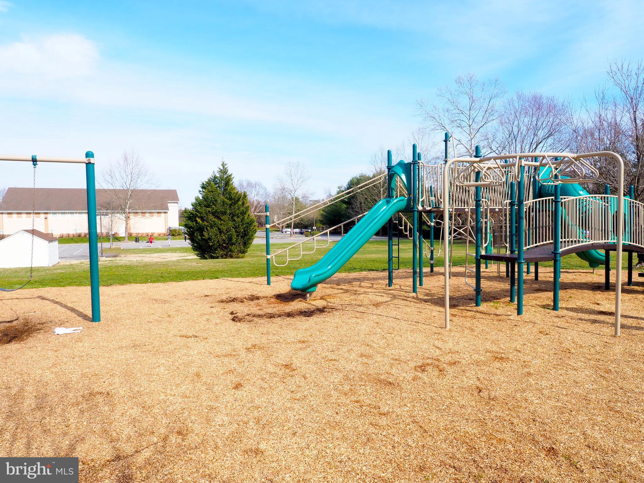 CROFTON FARMS - Residential