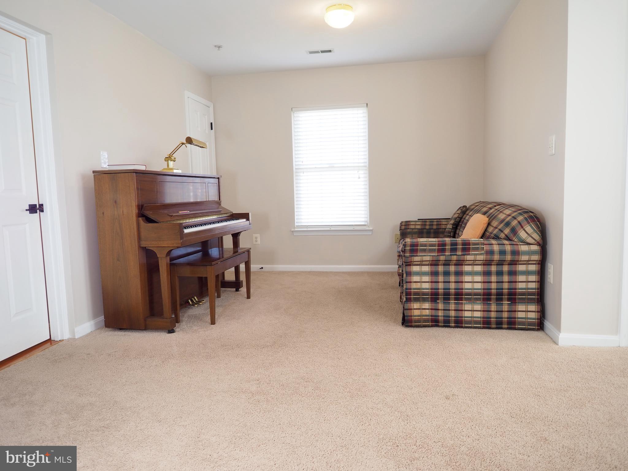 CROFTON FARMS - Residential