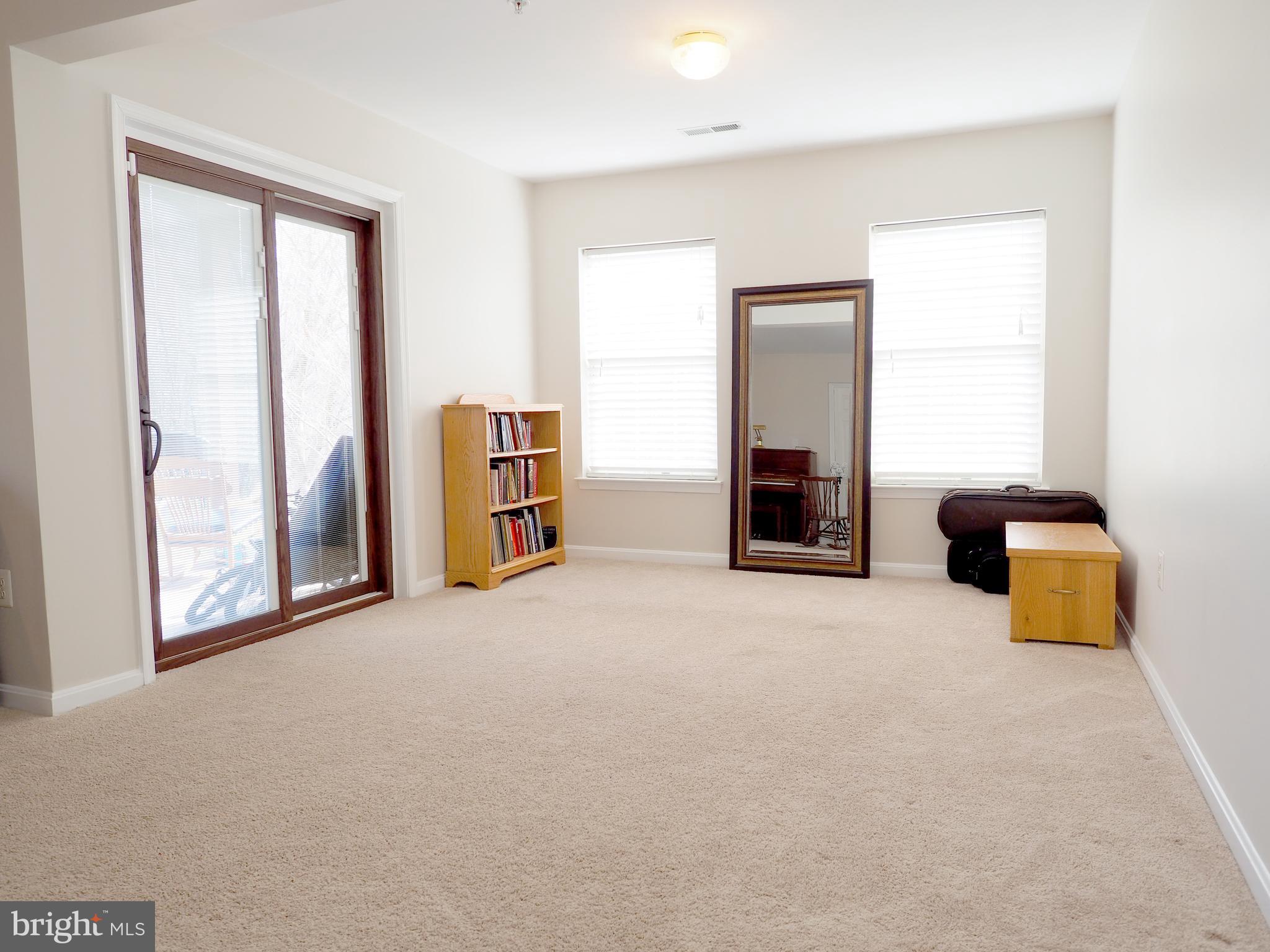 CROFTON FARMS - Residential