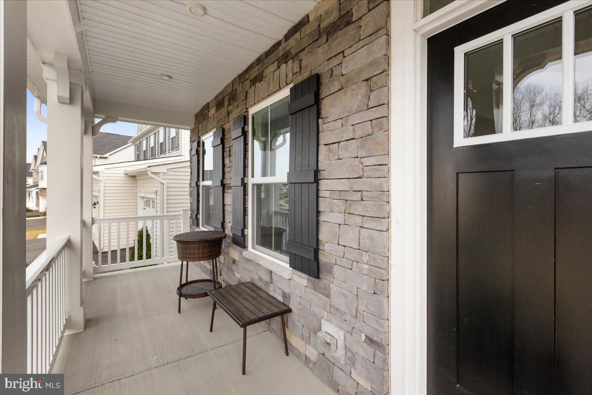 TWO RIVERS - Residential