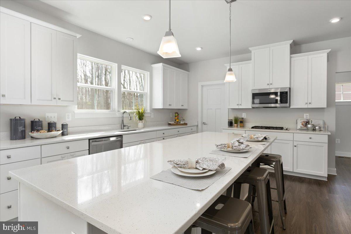 TWO RIVERS - Residential