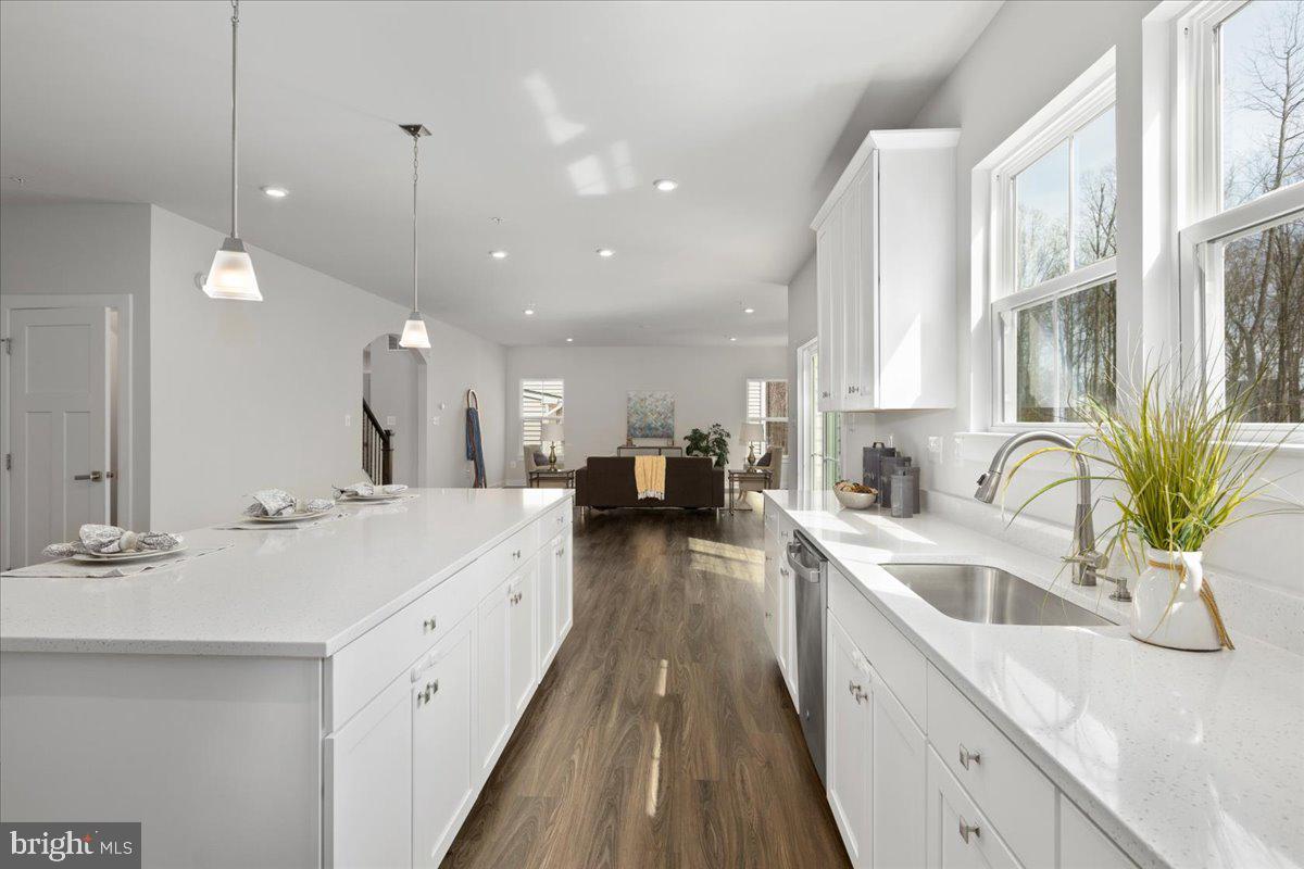 TWO RIVERS - Residential