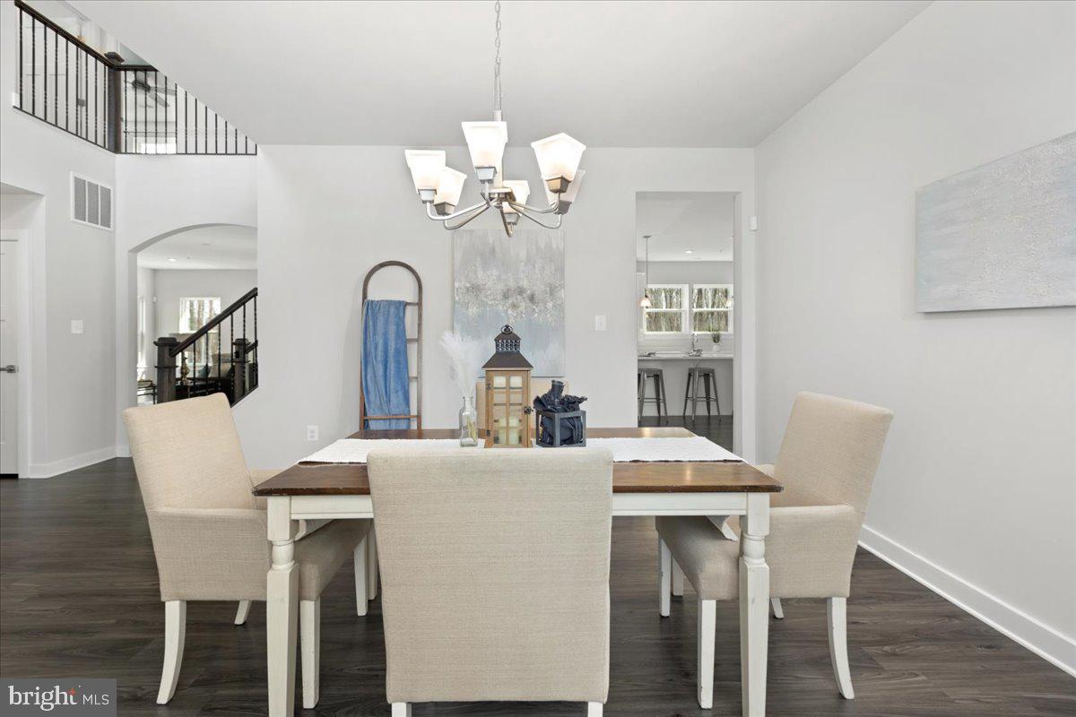 TWO RIVERS - Residential