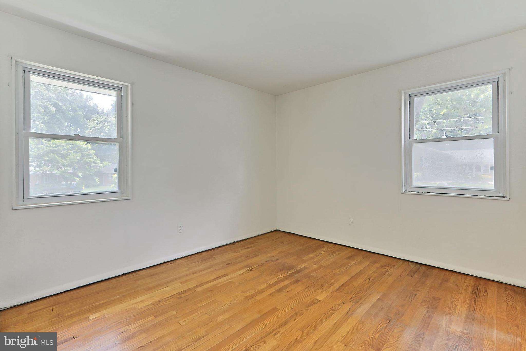 NORTH SPRINGFIELD - Residential