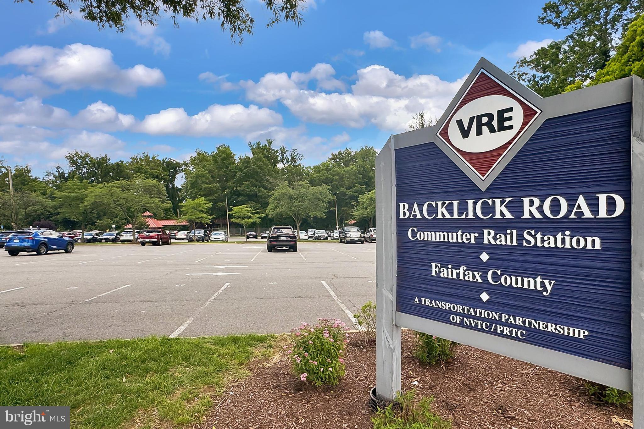 NORTH SPRINGFIELD - Residential