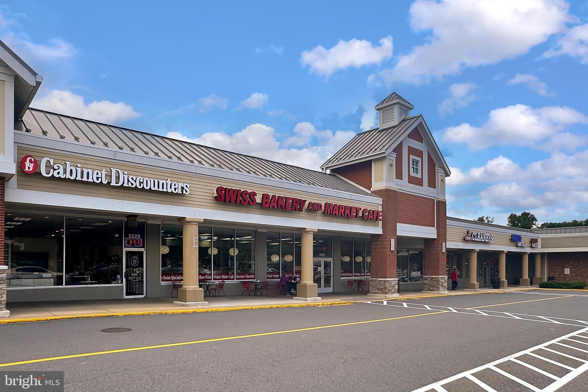 NORTH SPRINGFIELD - Residential