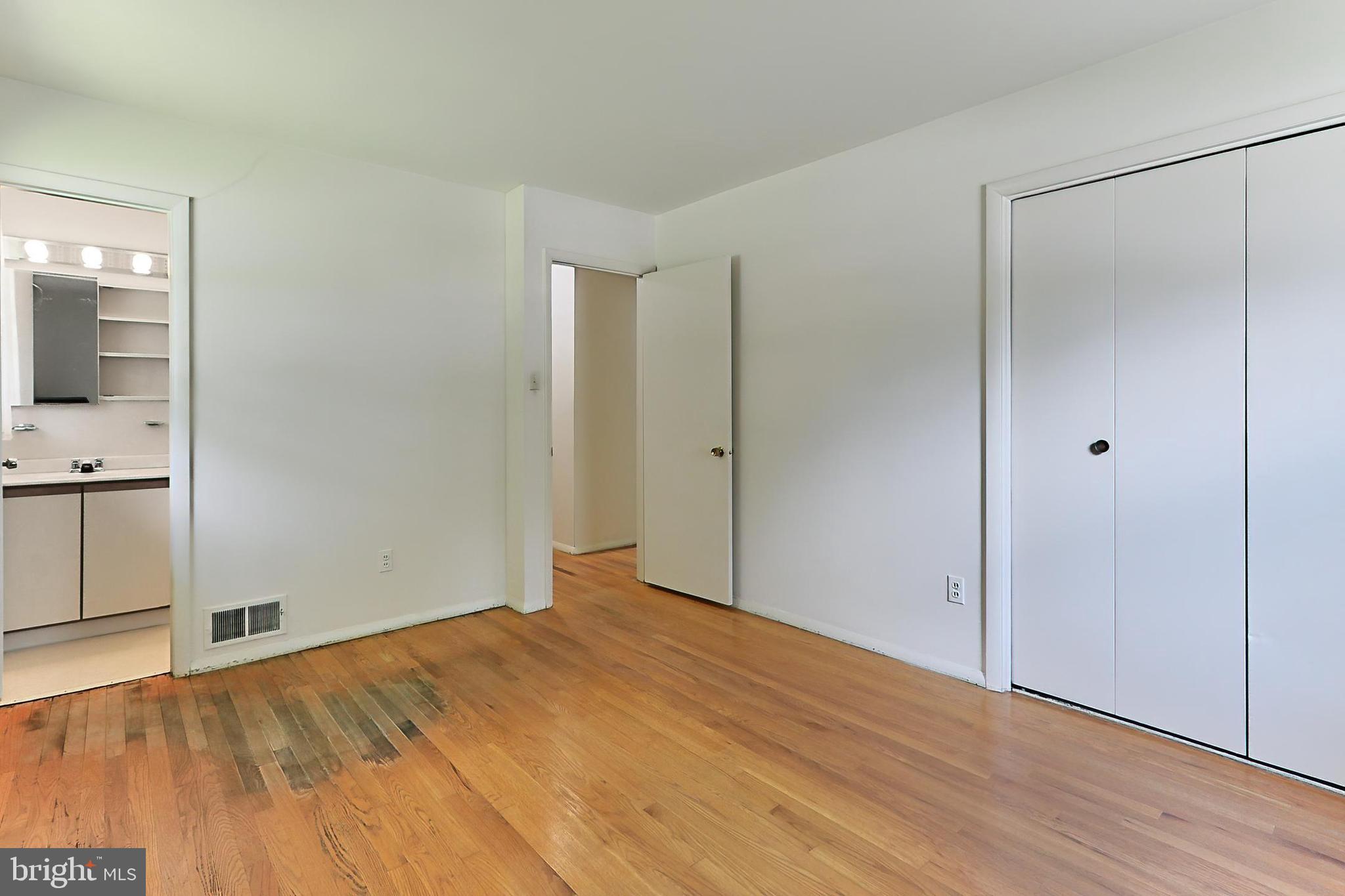 NORTH SPRINGFIELD - Residential