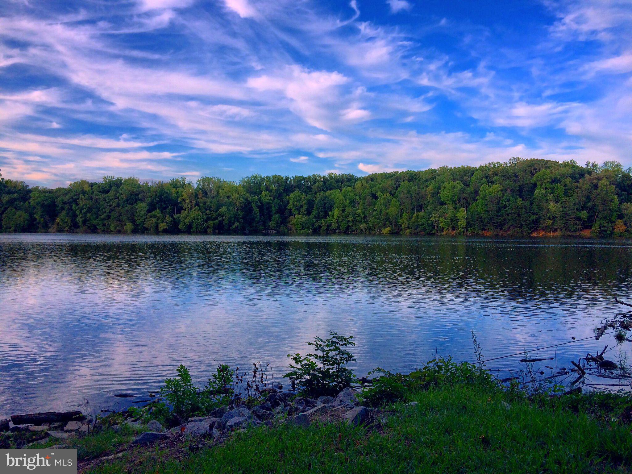 NORTH SPRINGFIELD - Residential