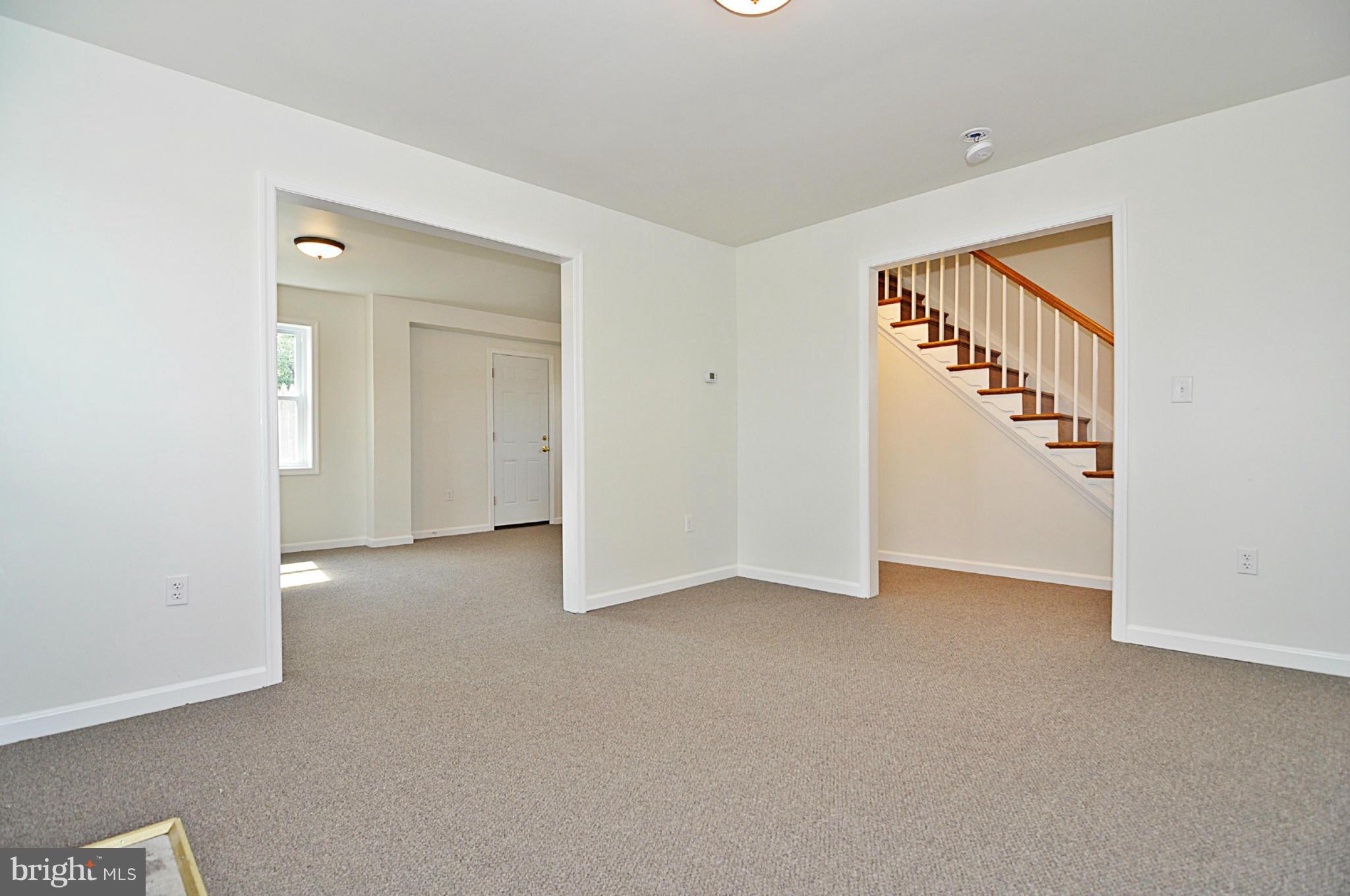 SHIRLINGTON - Commercial Sale