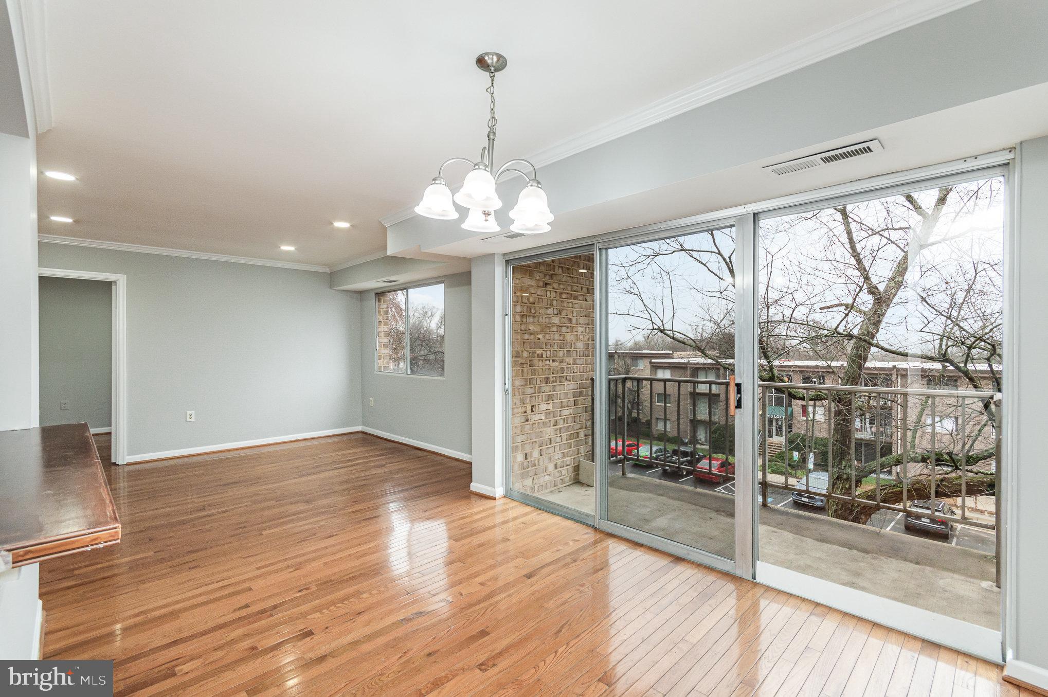 OCCOQUAN RIDGE CONDO - Residential