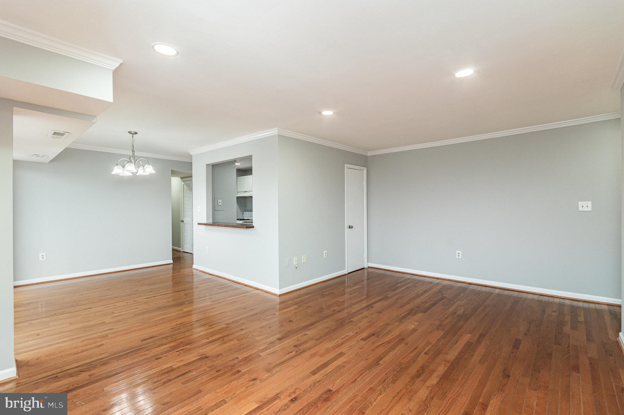 OCCOQUAN RIDGE CONDO - Residential