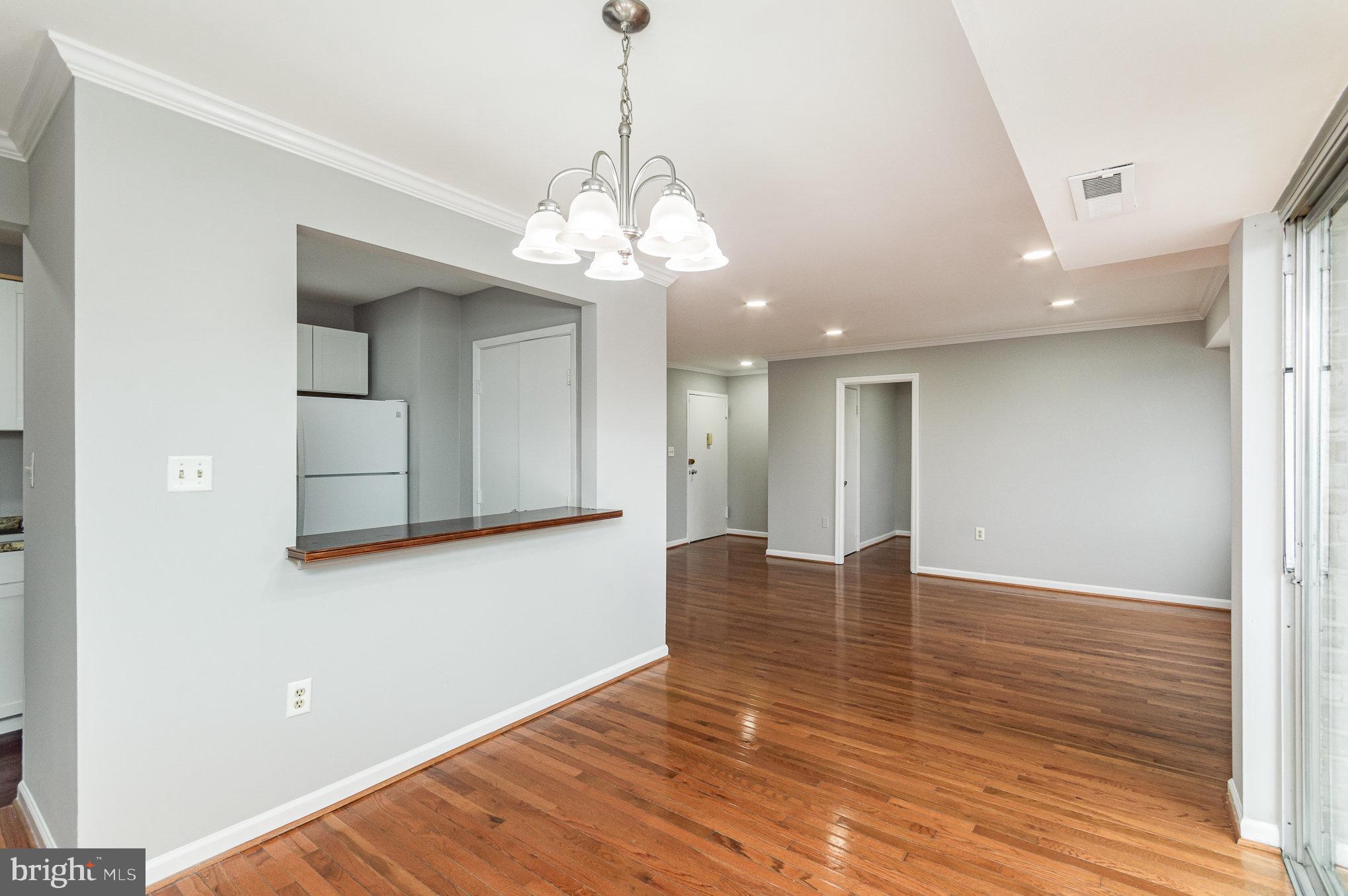OCCOQUAN RIDGE CONDO - Residential