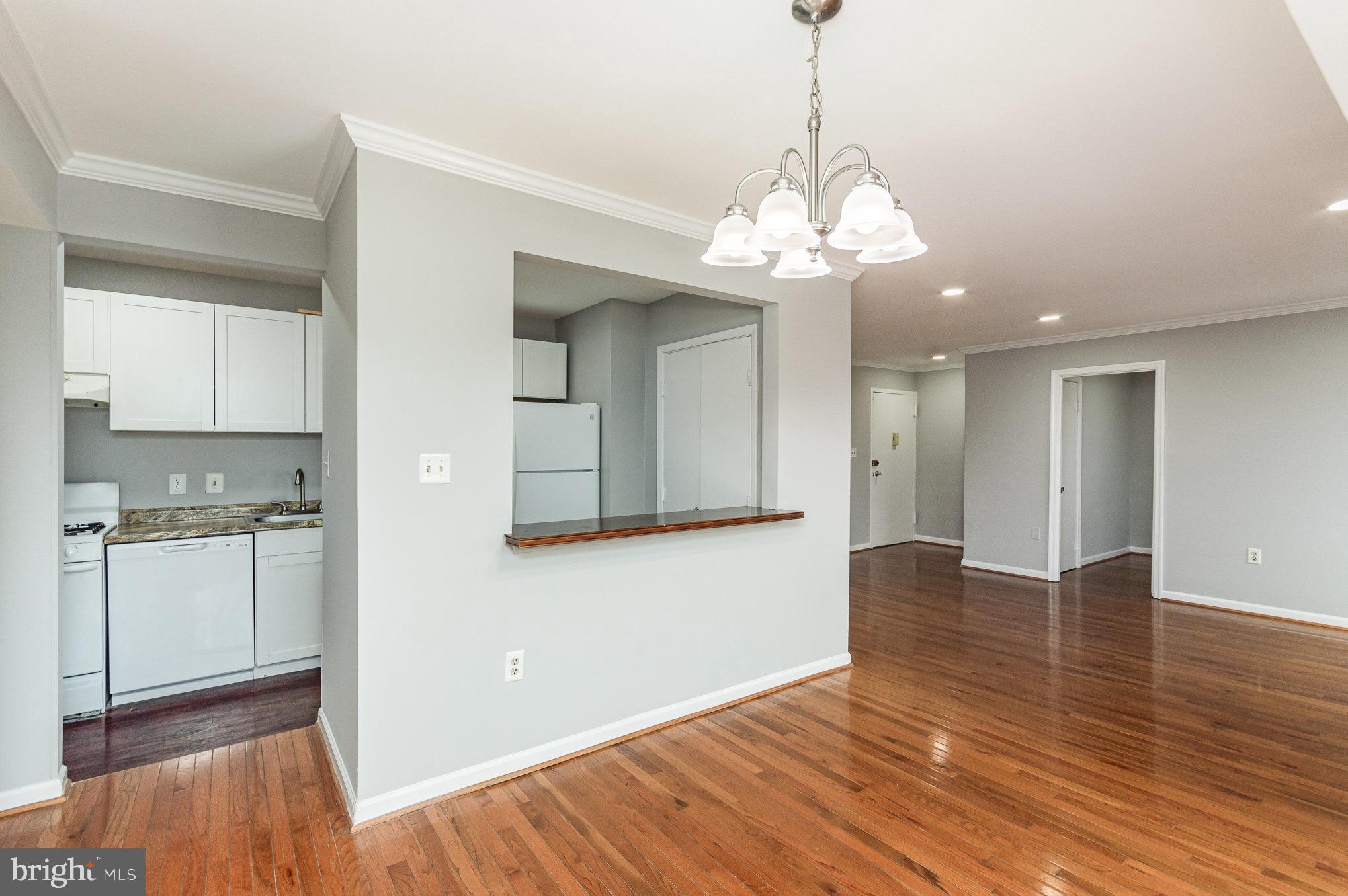 OCCOQUAN RIDGE CONDO - Residential