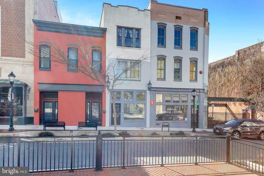 Urban living at its finest with this two bedroom, two bathroom condo located in The Brickshire. Located in the heart of downtown Salisbury, this condo features spacious living on both floors, beautiful views and an abundance of charm. Come take a look for yourself !