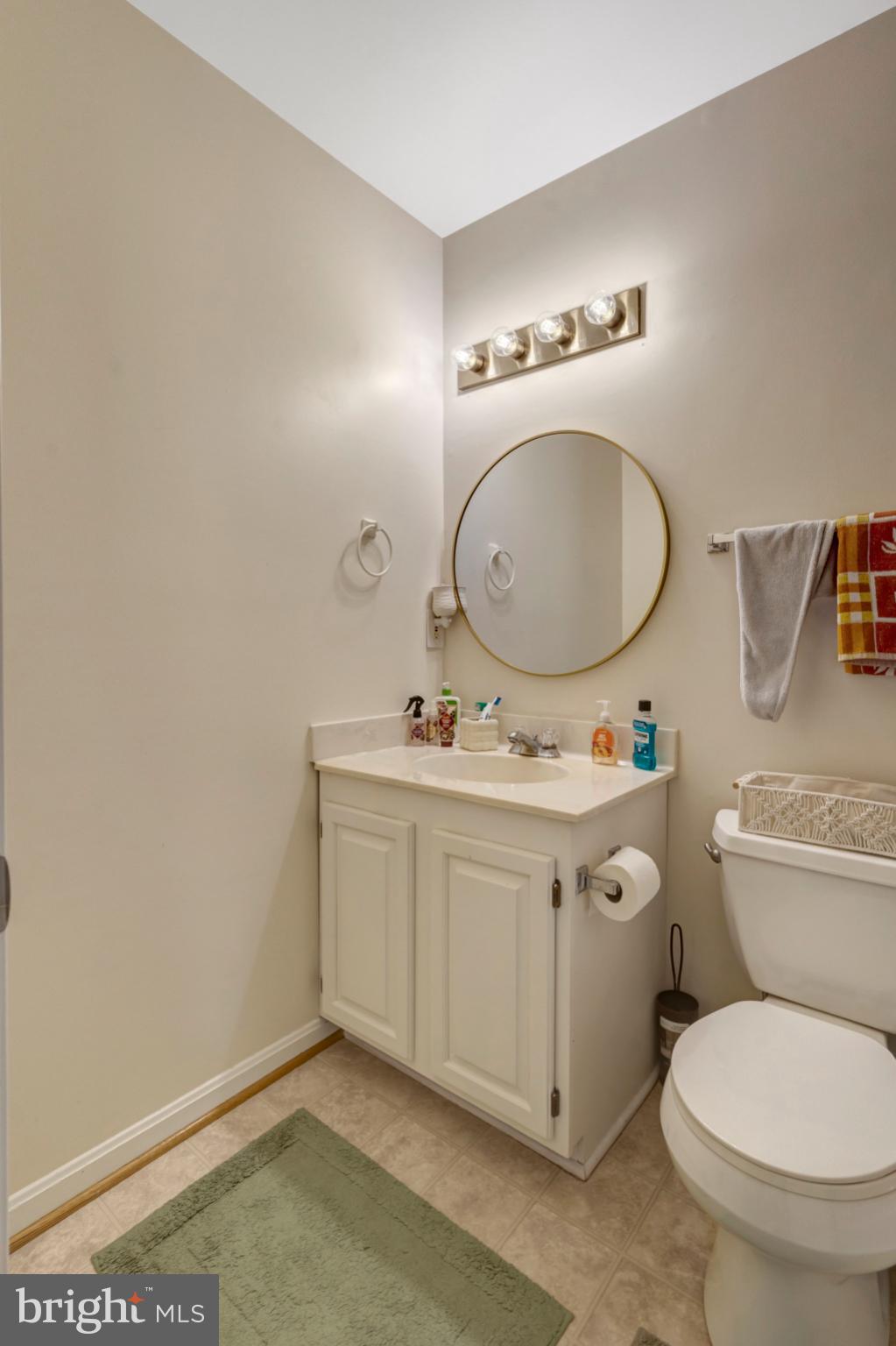 CENTREVILLE GREEN - Residential Lease