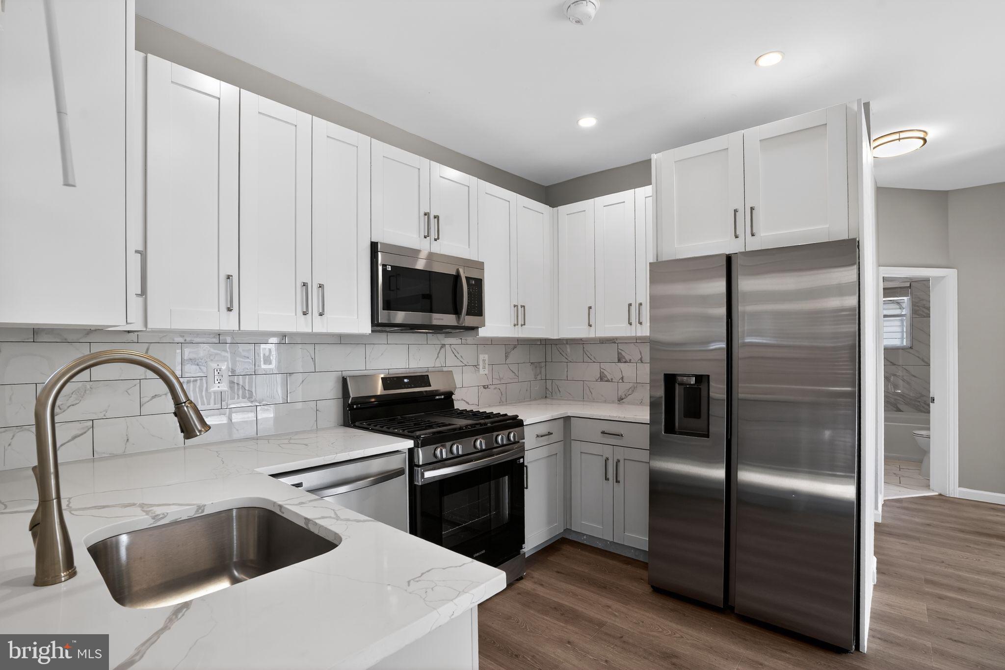 MOYERS PARK - Residential