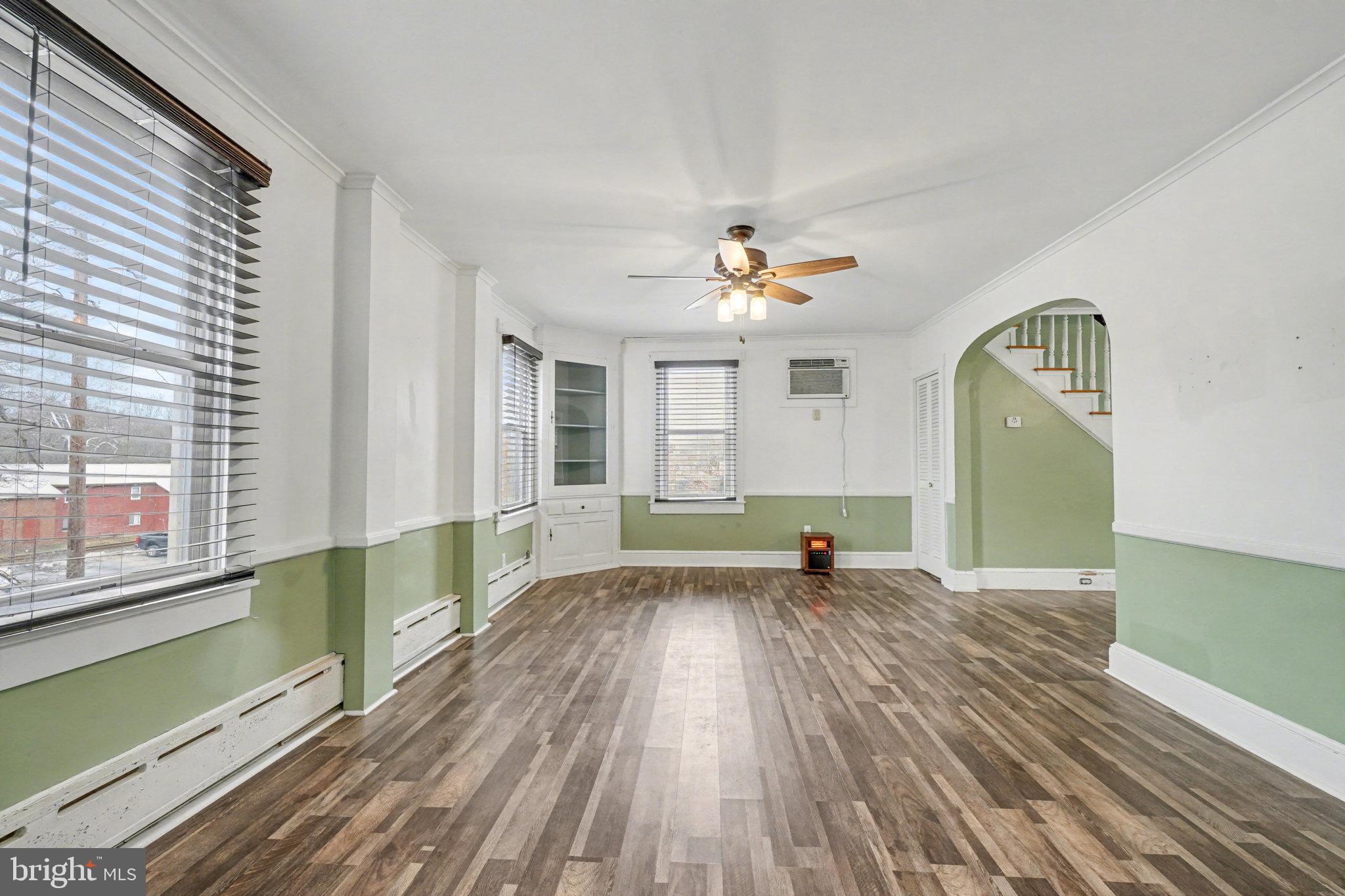 MILLERSBURG BOROUGH - Residential