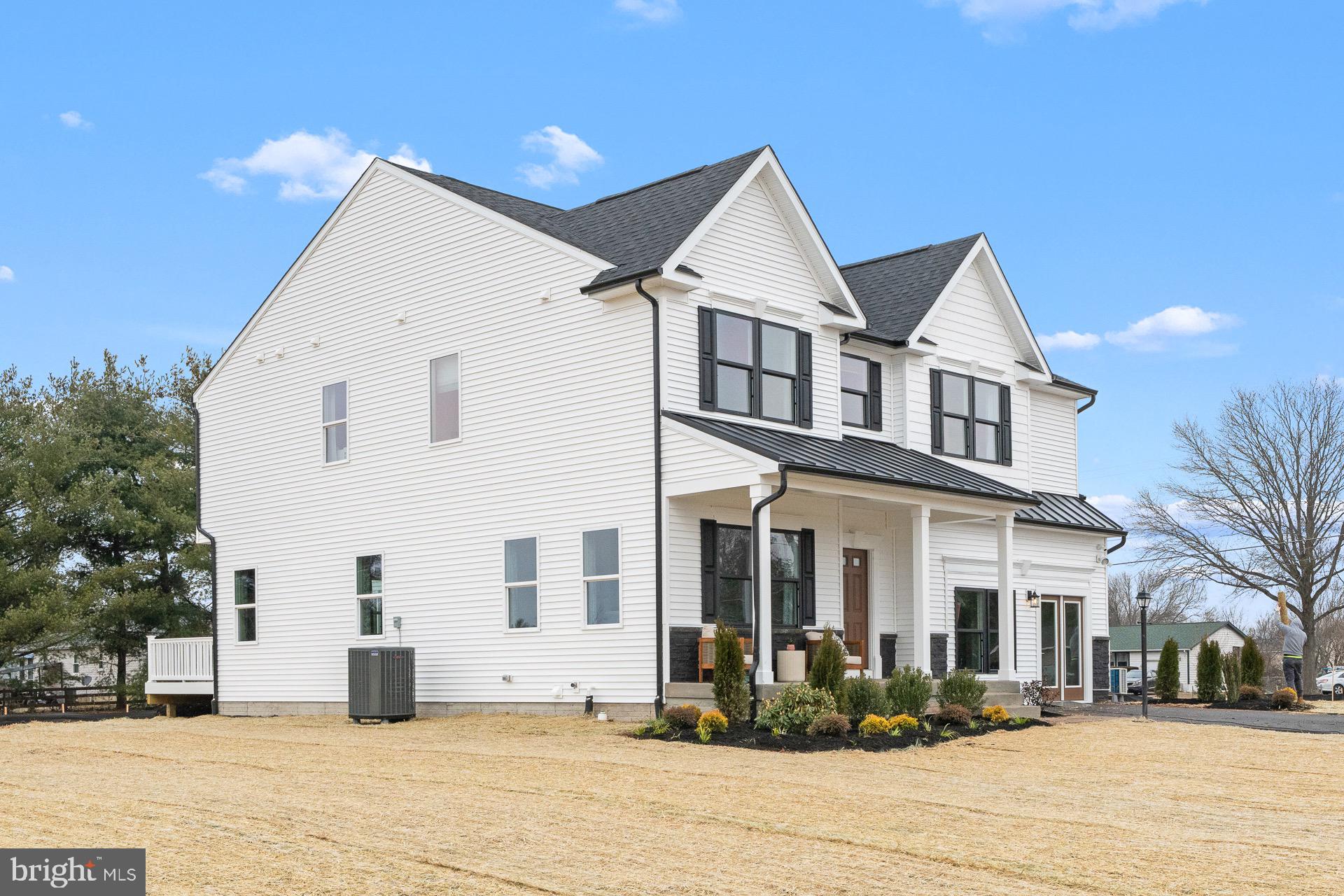 TROVINGER MILL ESTATES - Residential