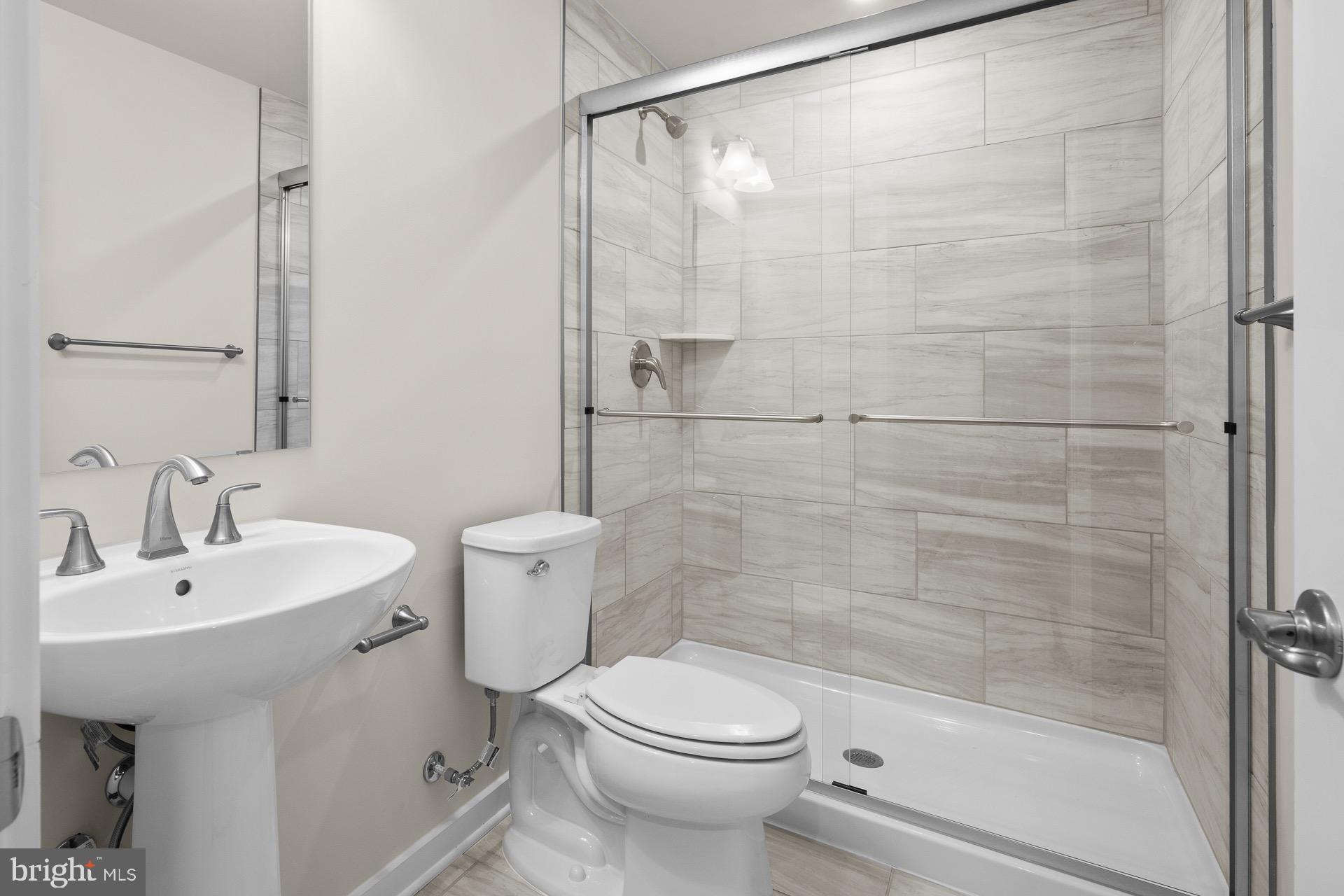 TROVINGER MILL ESTATES - Residential