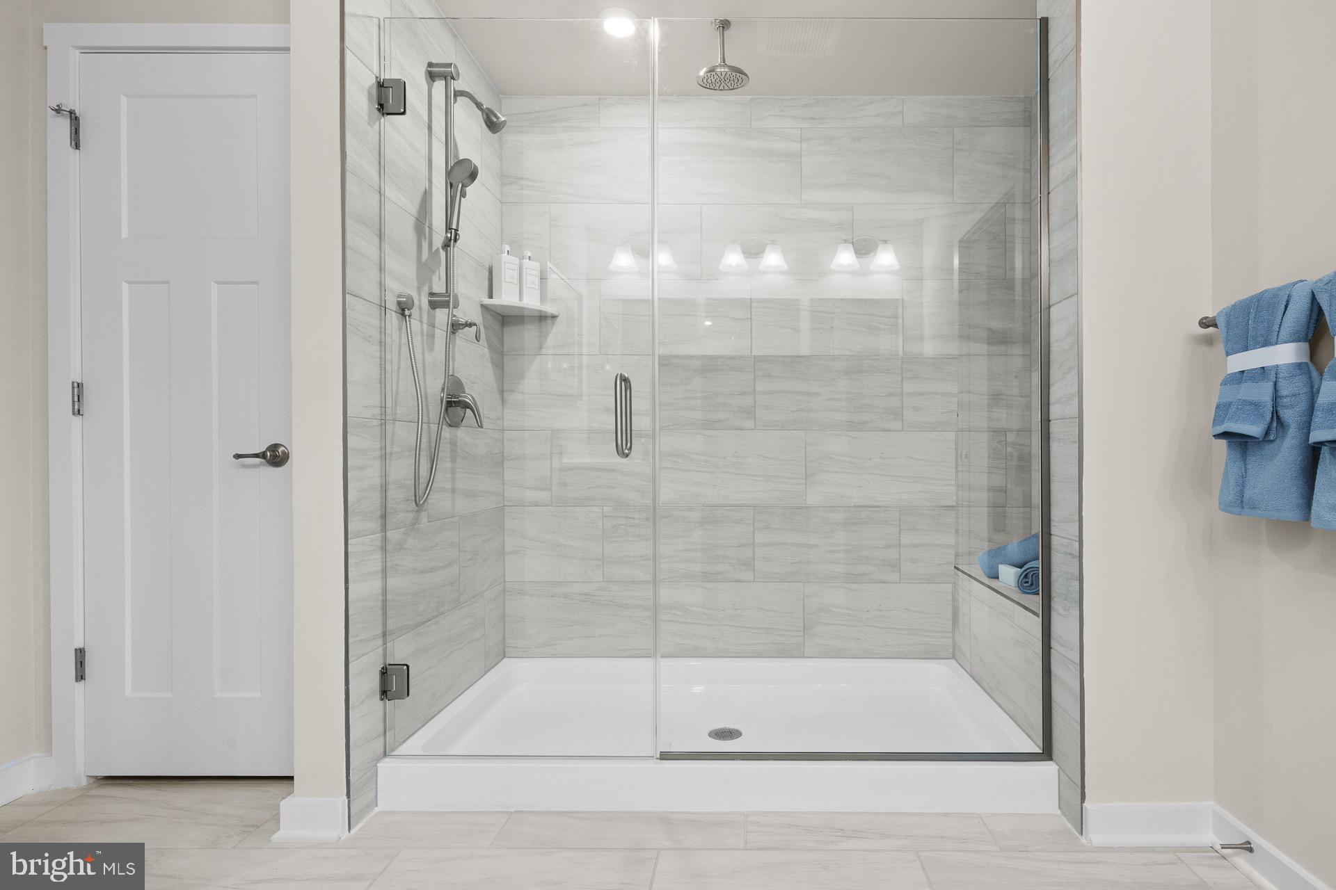 TROVINGER MILL ESTATES - Residential