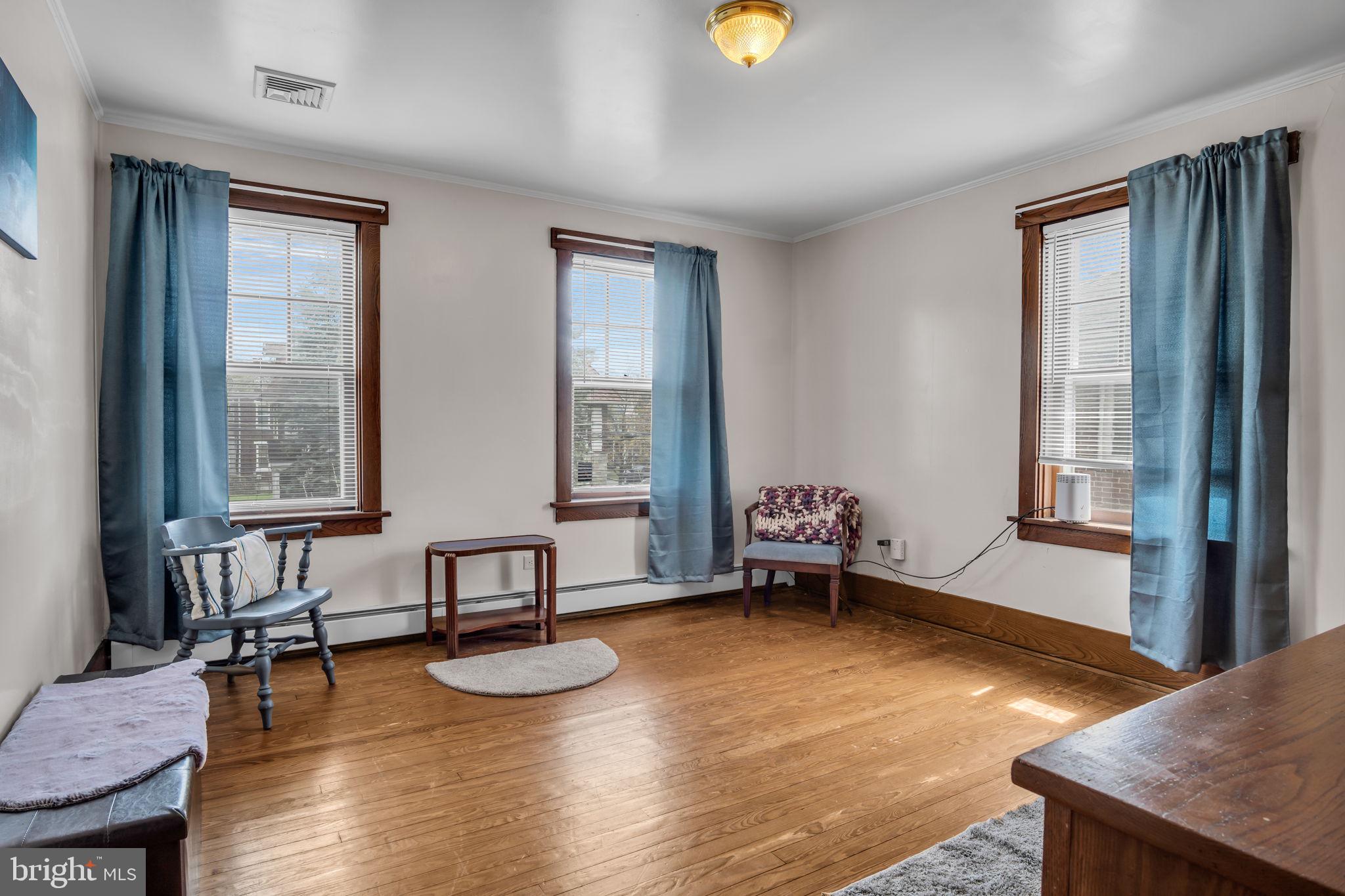 ALLISON HILL - Residential