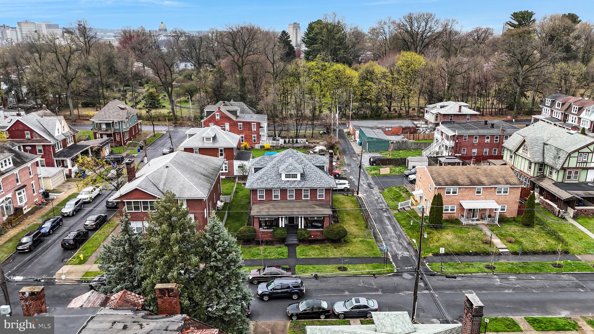 ALLISON HILL - Residential