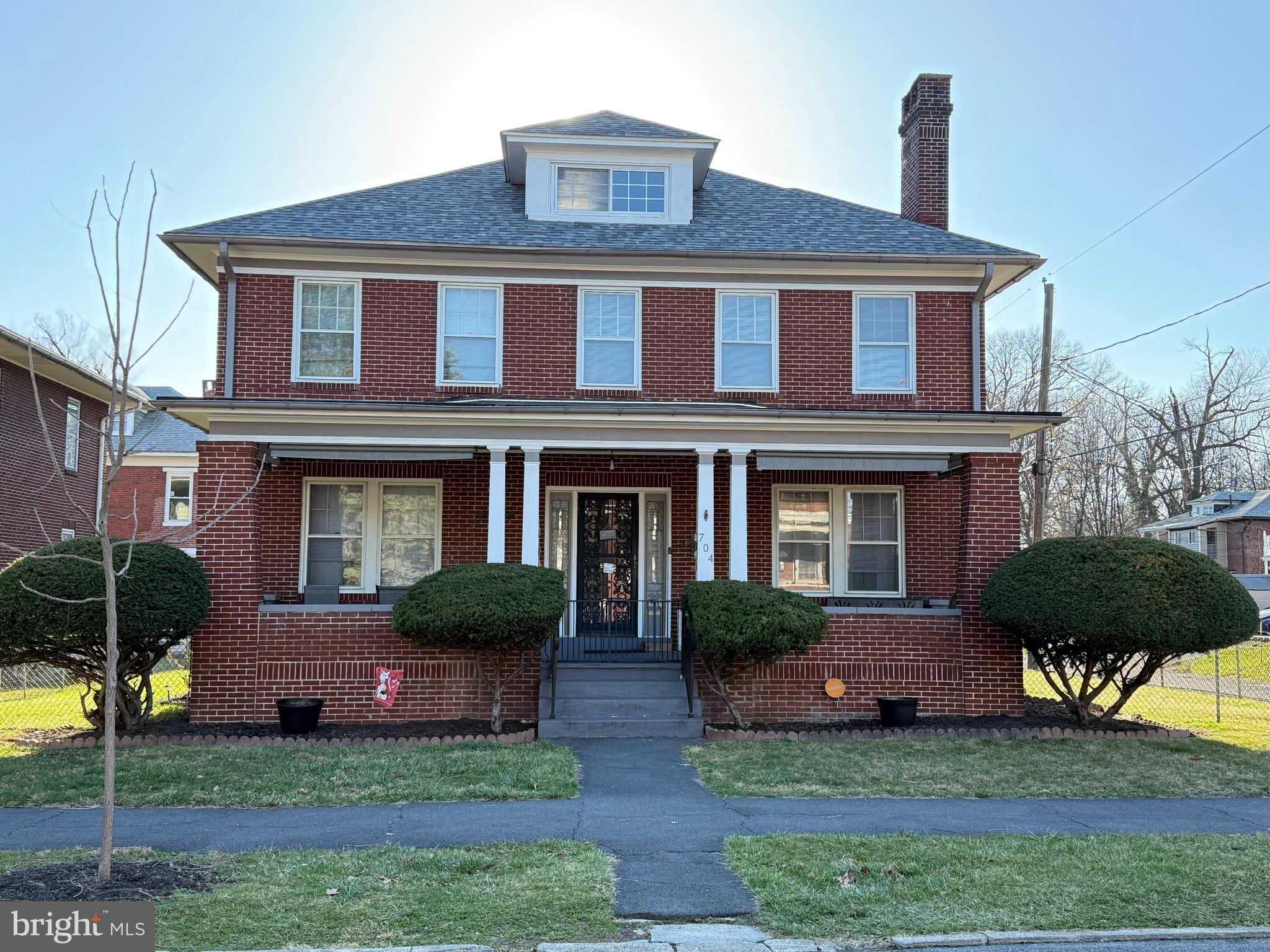 ALLISON HILL - Residential