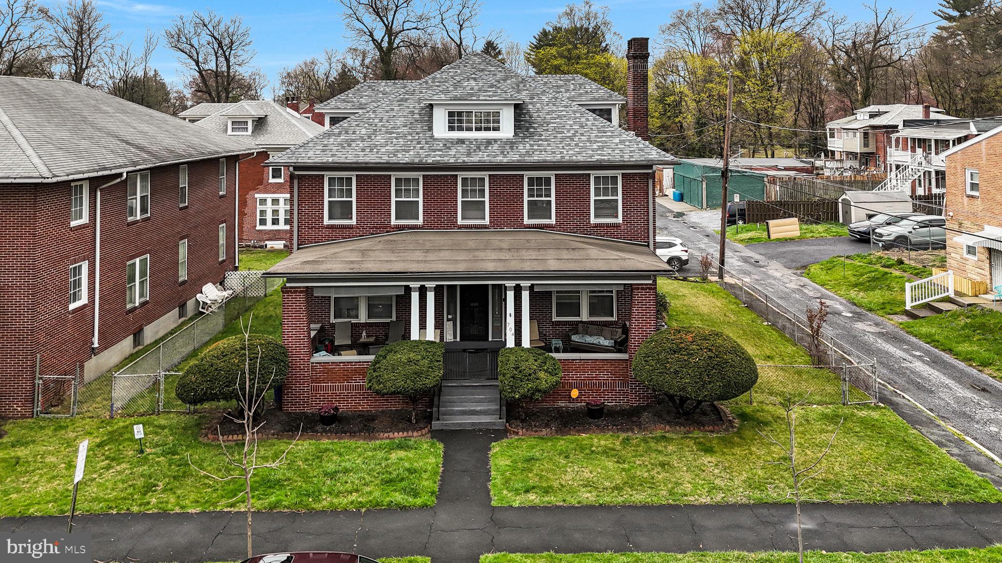 ALLISON HILL - Residential