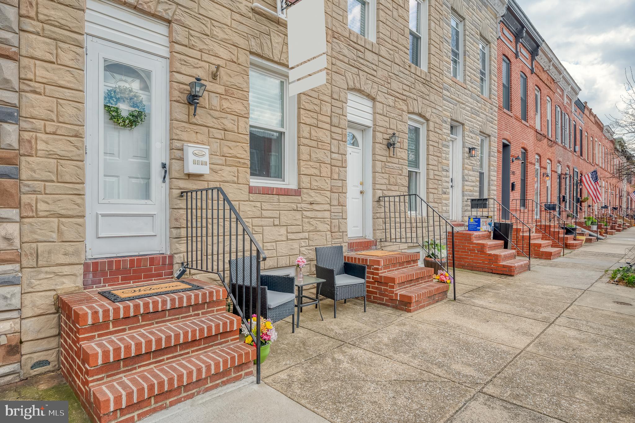 LOCUST POINT - Residential