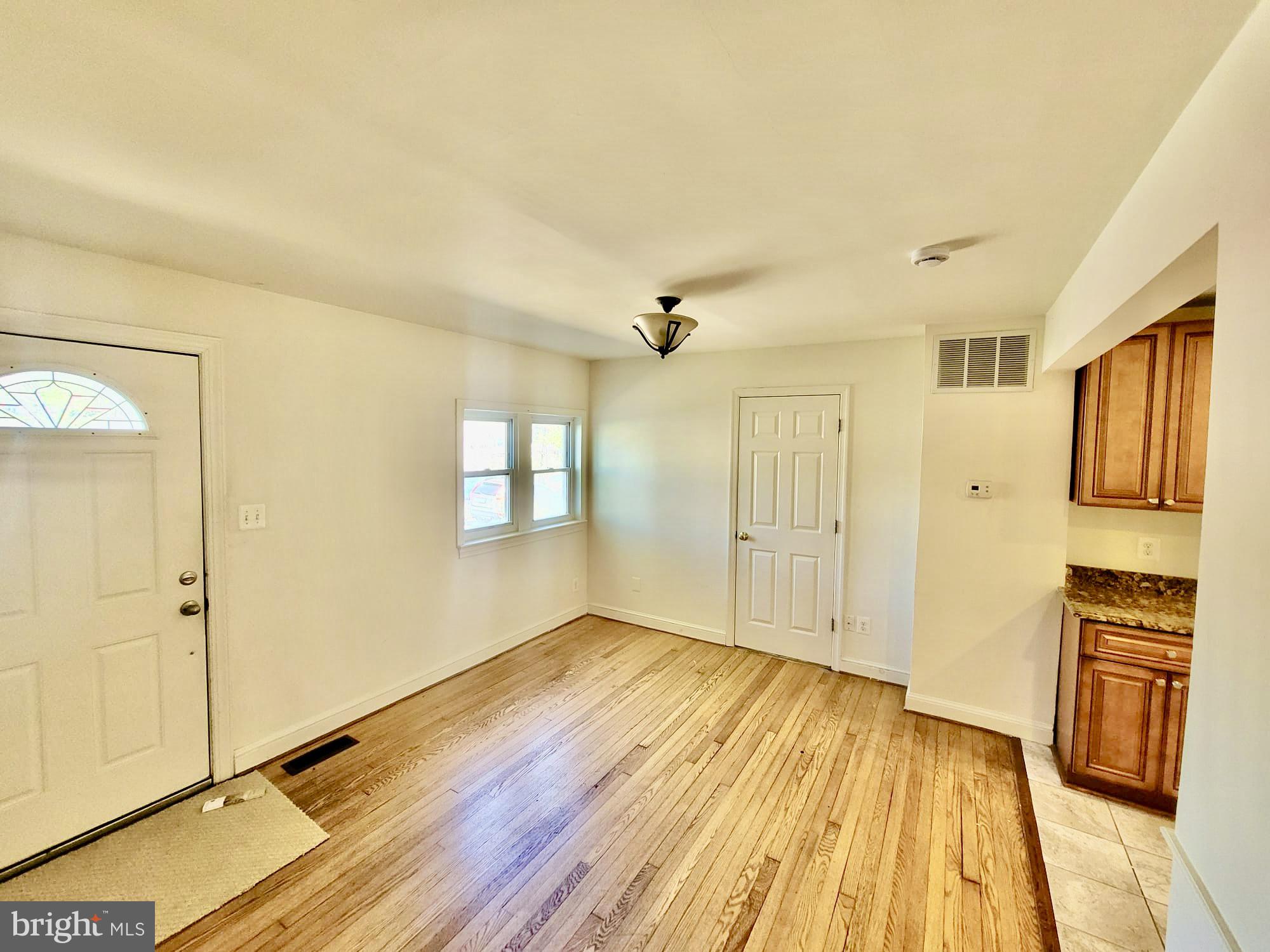 HOLMES - Residential Lease