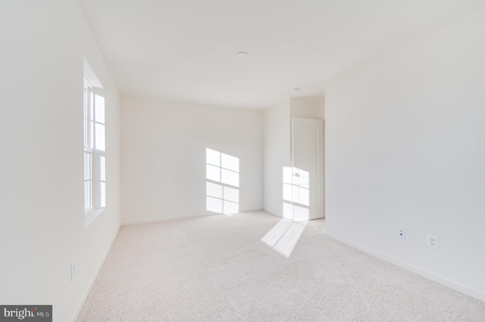 OVERLOOK AT RIVERSIDE - Residential Lease