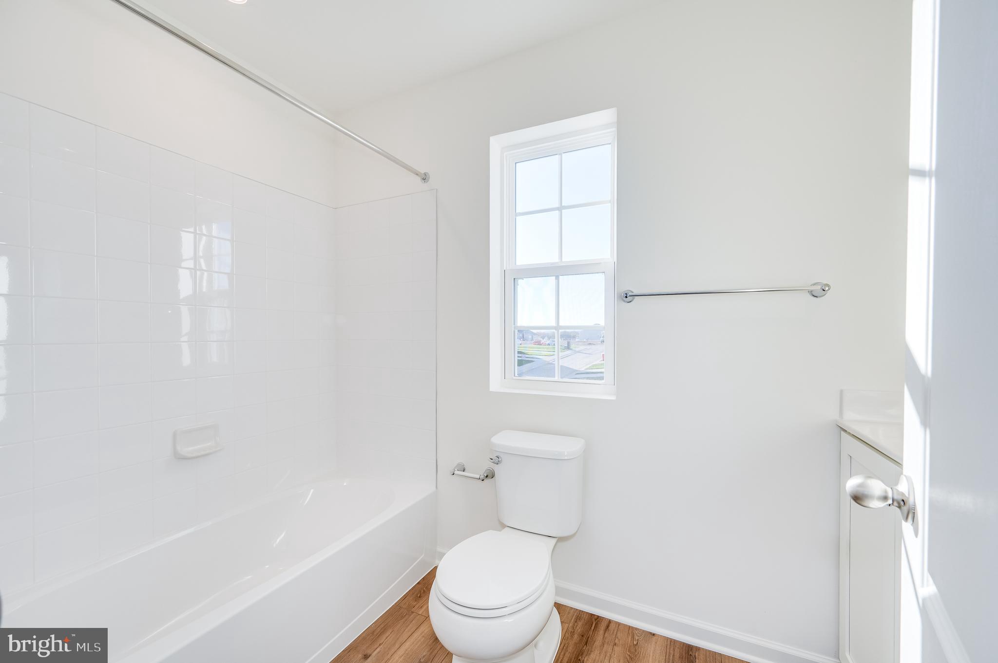 OVERLOOK AT RIVERSIDE - Residential Lease