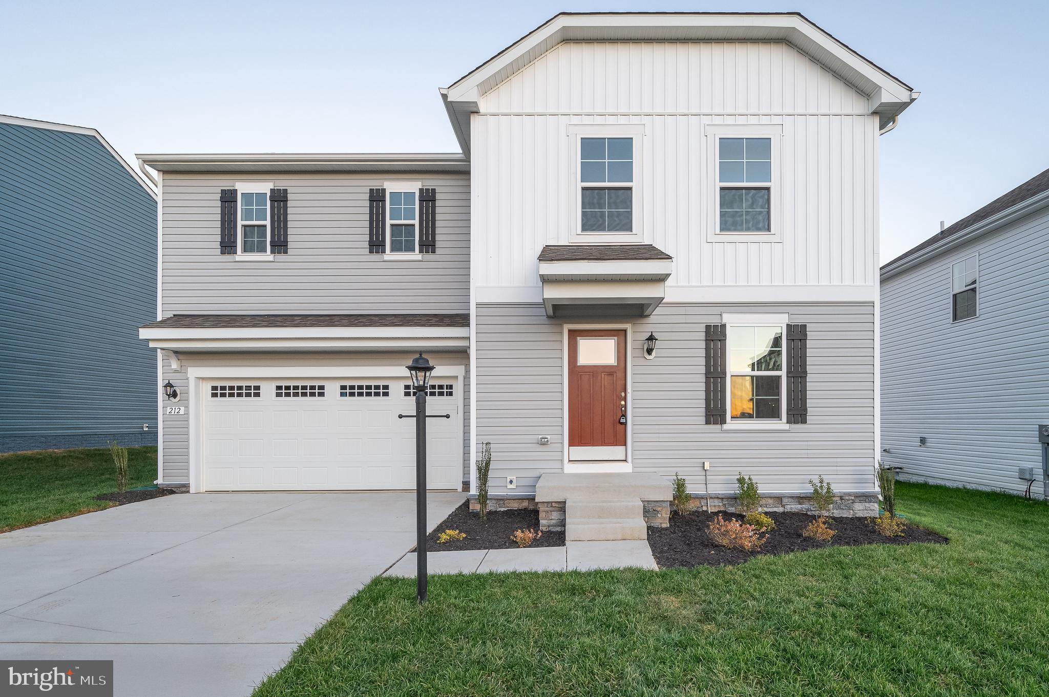 OVERLOOK AT RIVERSIDE - Residential Lease