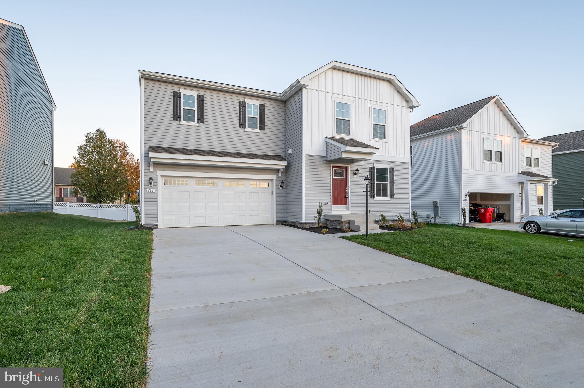 OVERLOOK AT RIVERSIDE - Residential Lease