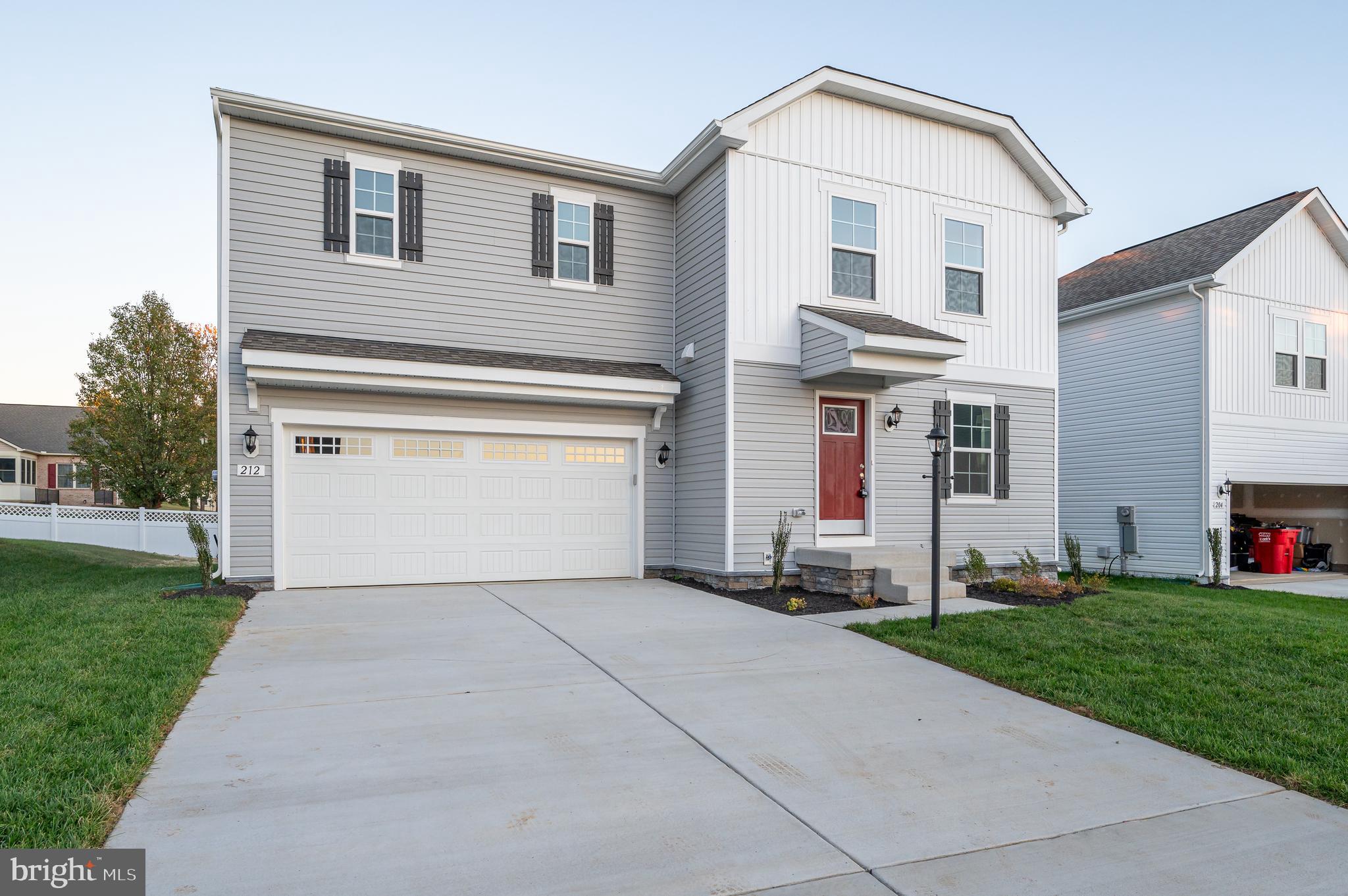 OVERLOOK AT RIVERSIDE - Residential Lease