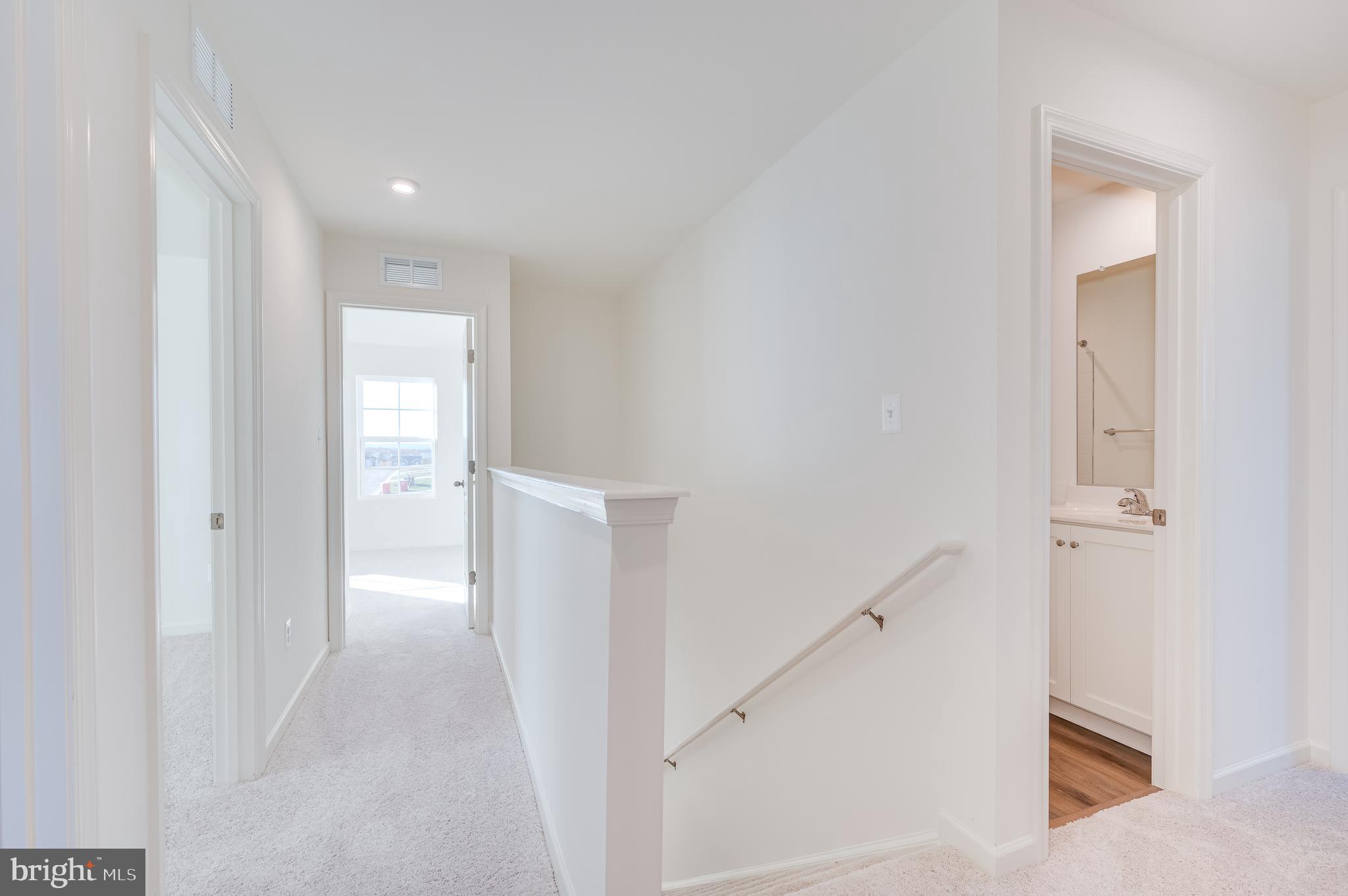 OVERLOOK AT RIVERSIDE - Residential Lease