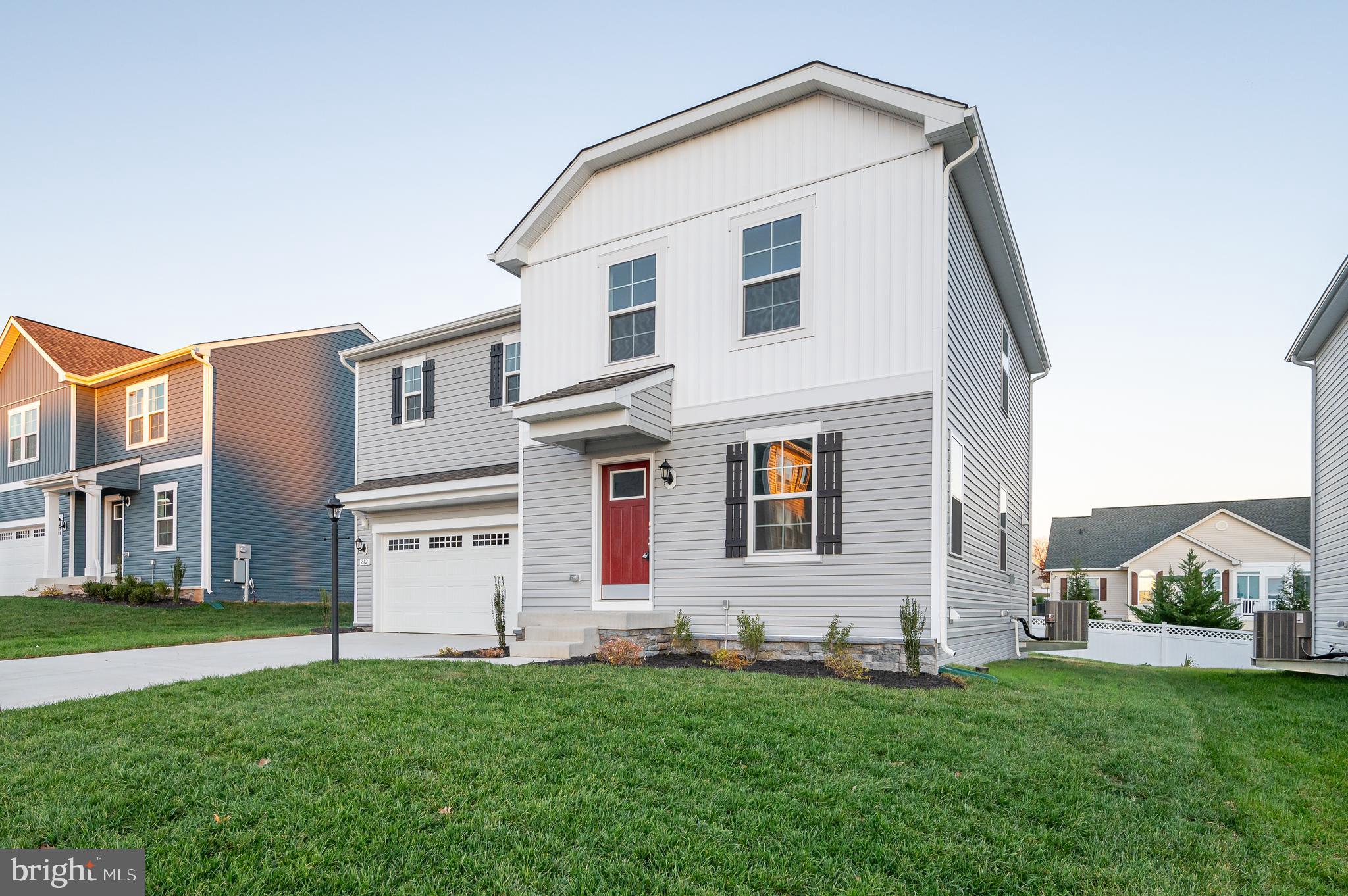 OVERLOOK AT RIVERSIDE - Residential Lease