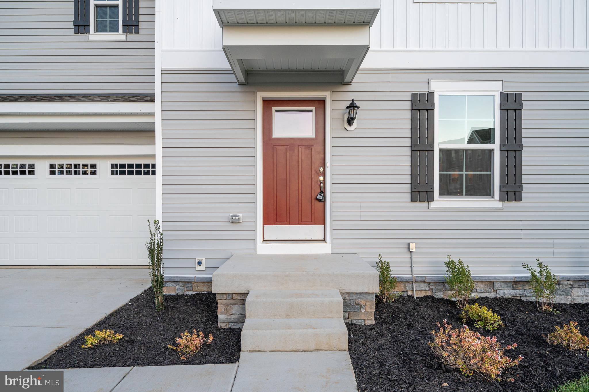 OVERLOOK AT RIVERSIDE - Residential Lease