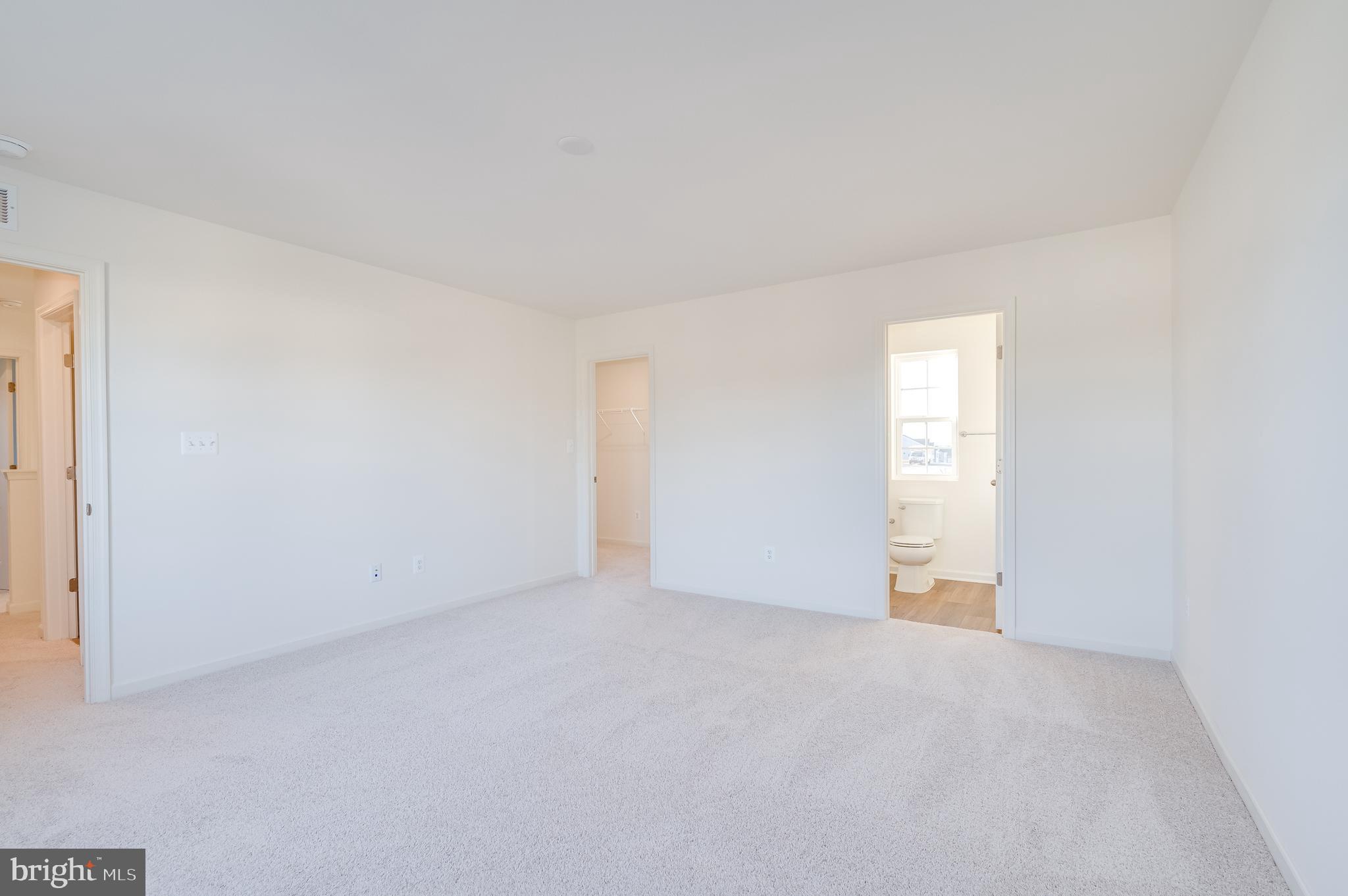 OVERLOOK AT RIVERSIDE - Residential Lease